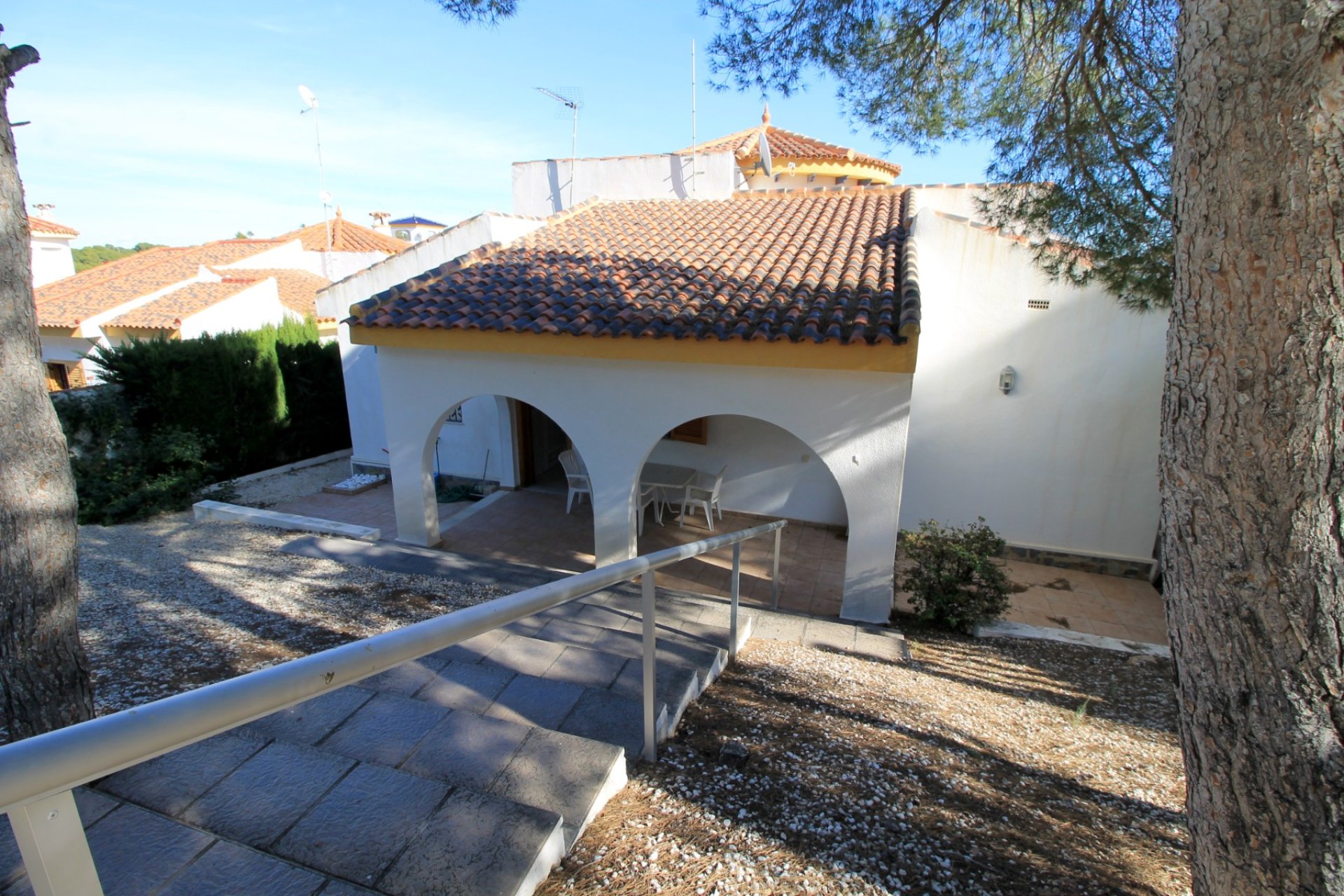 Reventa - Villa -
Orihuela Costa - Mil Palmeras