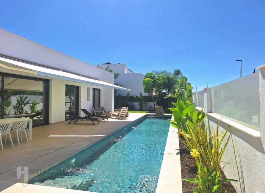 Reventa - Villa -
San Javier - Santiago De La Ribera