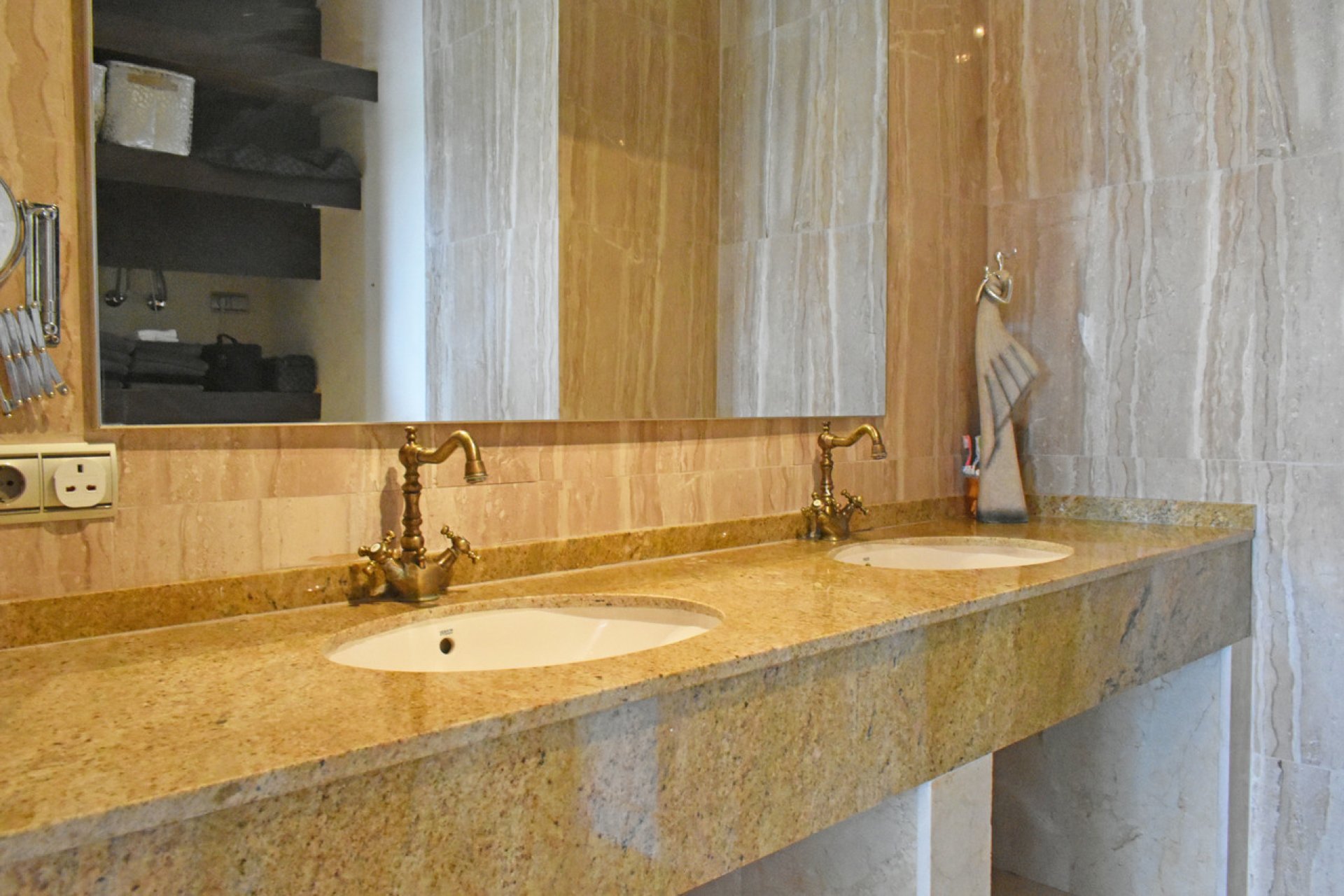 Reventa - Villa -
Torremendo