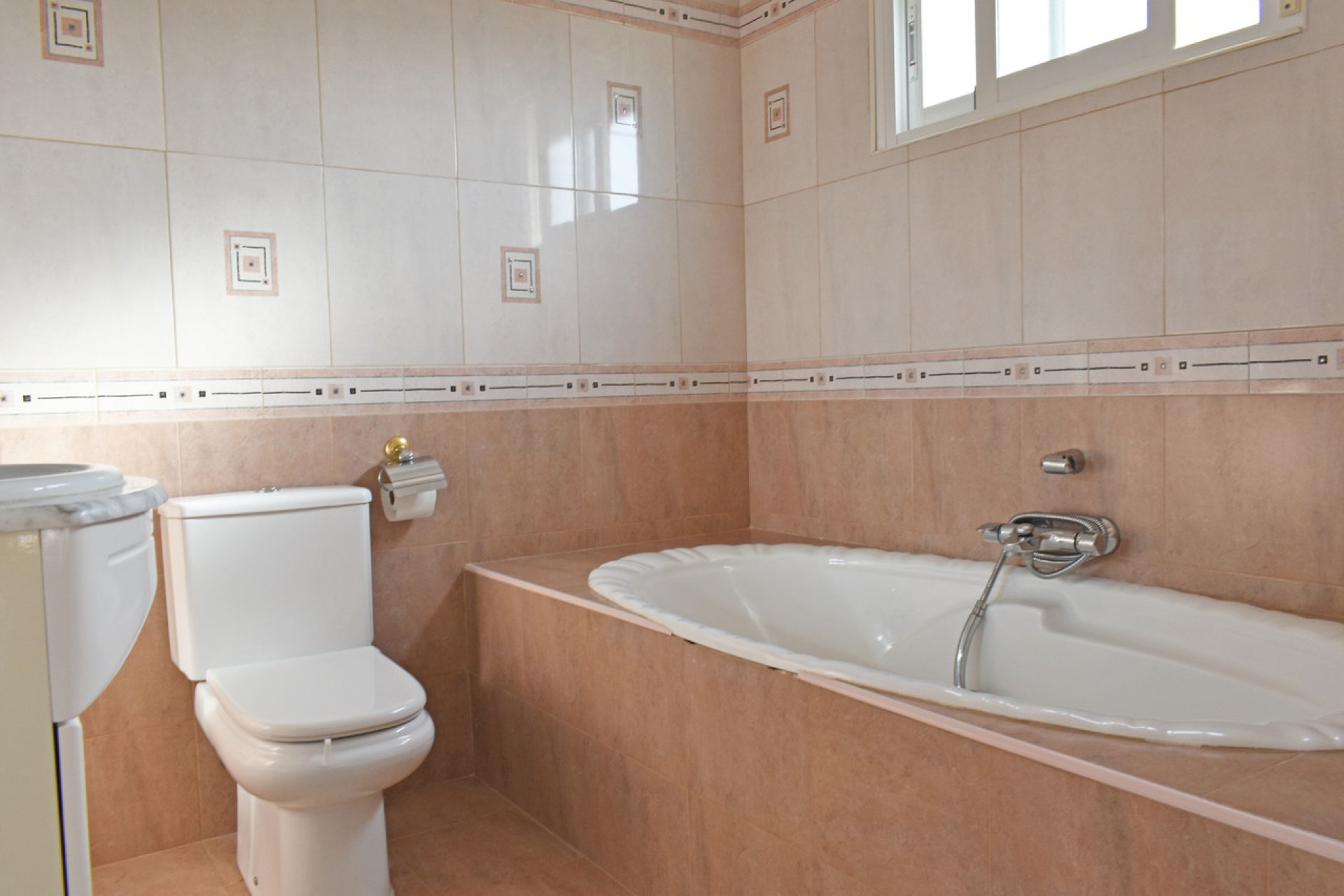 Reventa - Villa -
Torremendo