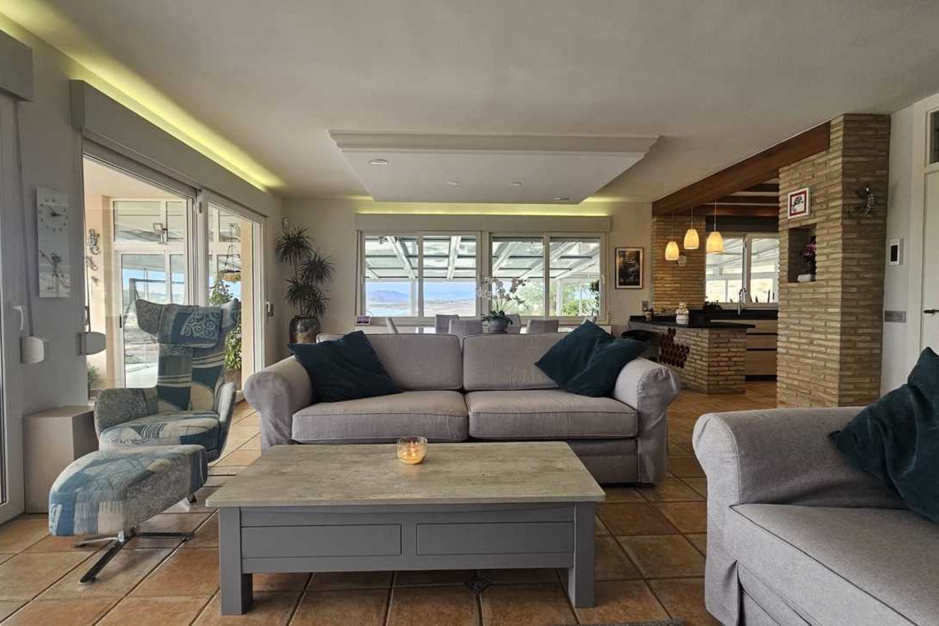 Reventa - Villa -
Torremendo