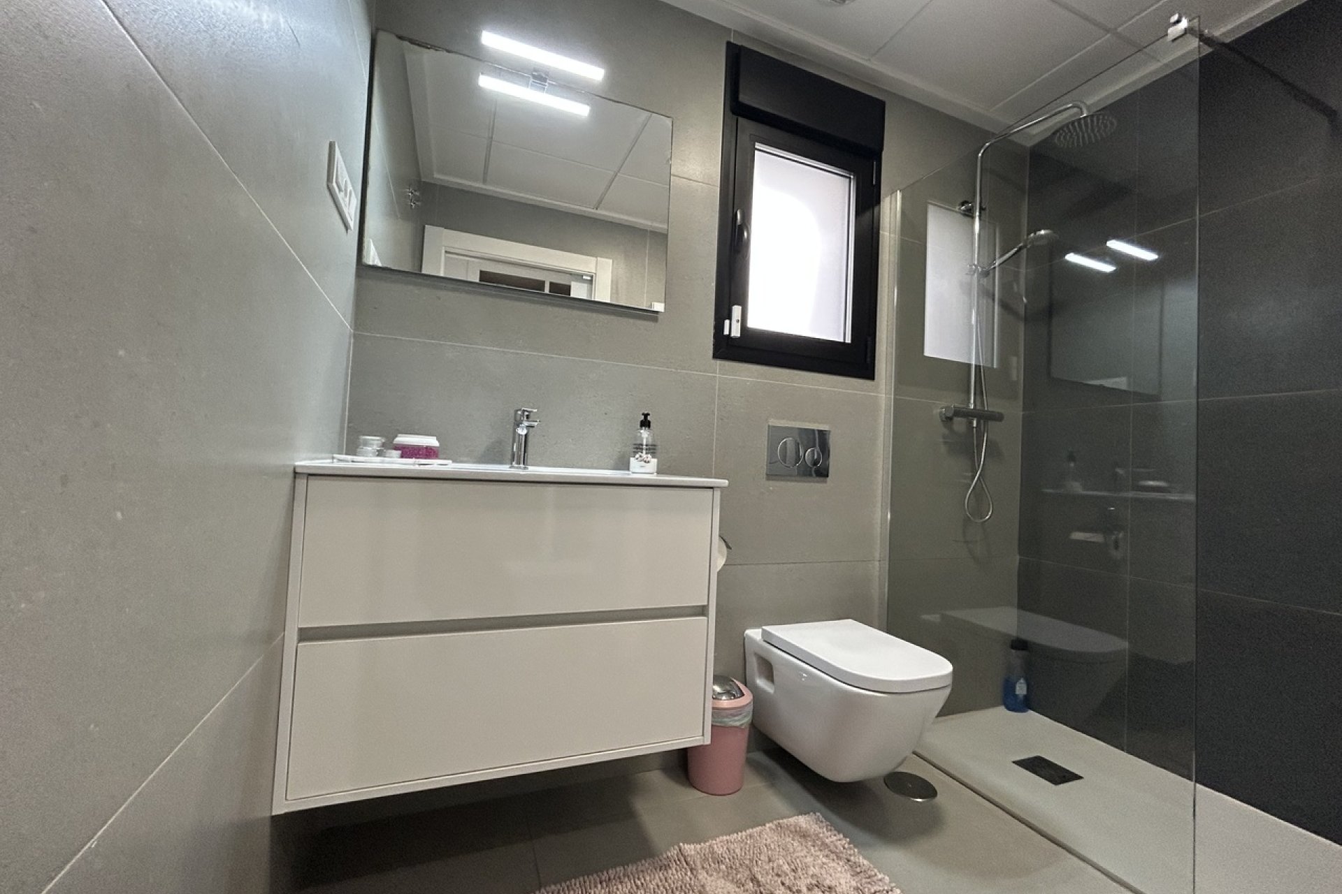 Reventa - Villa -
Torrevieja - Los Balcones