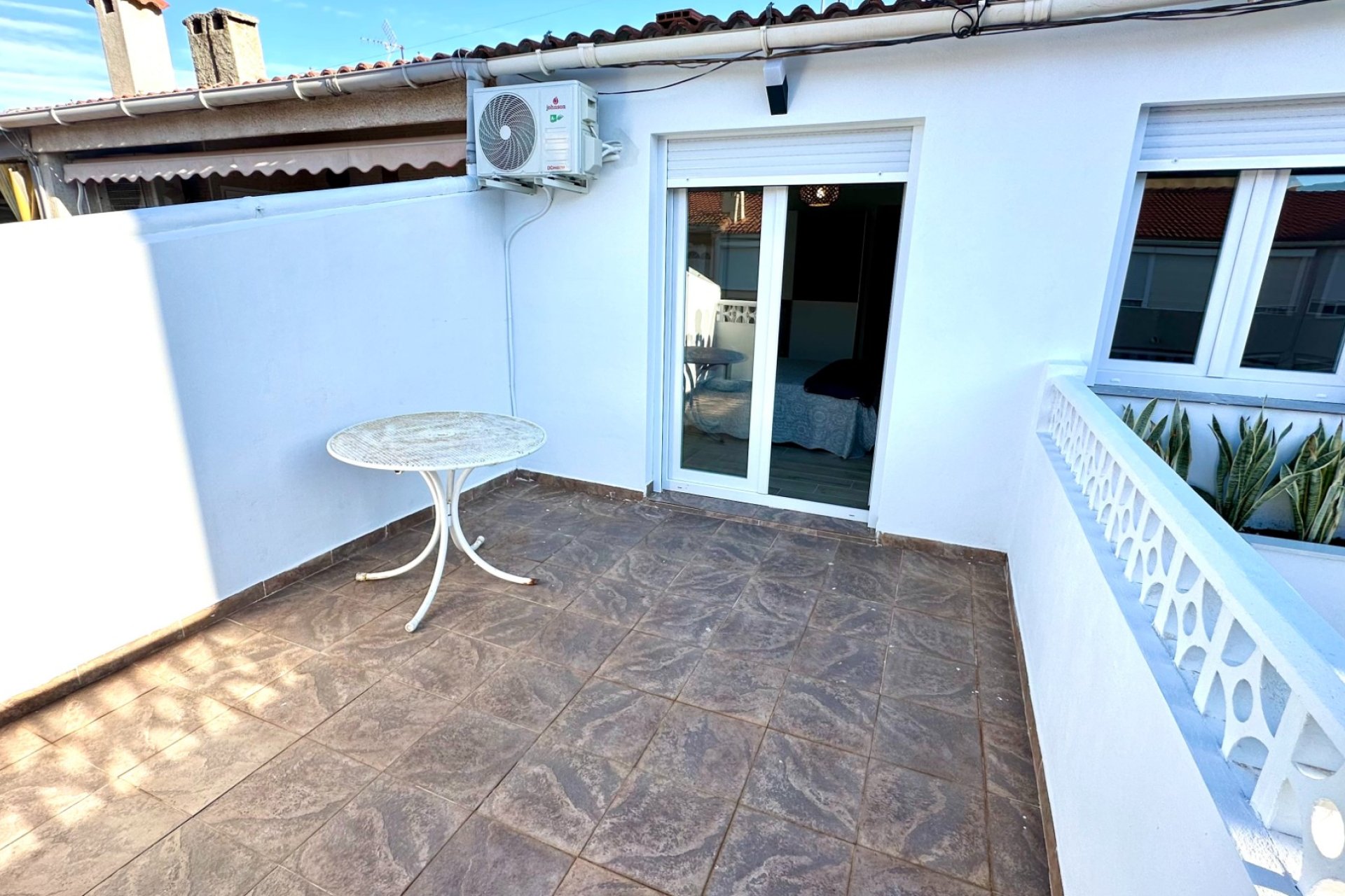 Reventa - Villa -
Torrevieja - Playa de los Naufragos