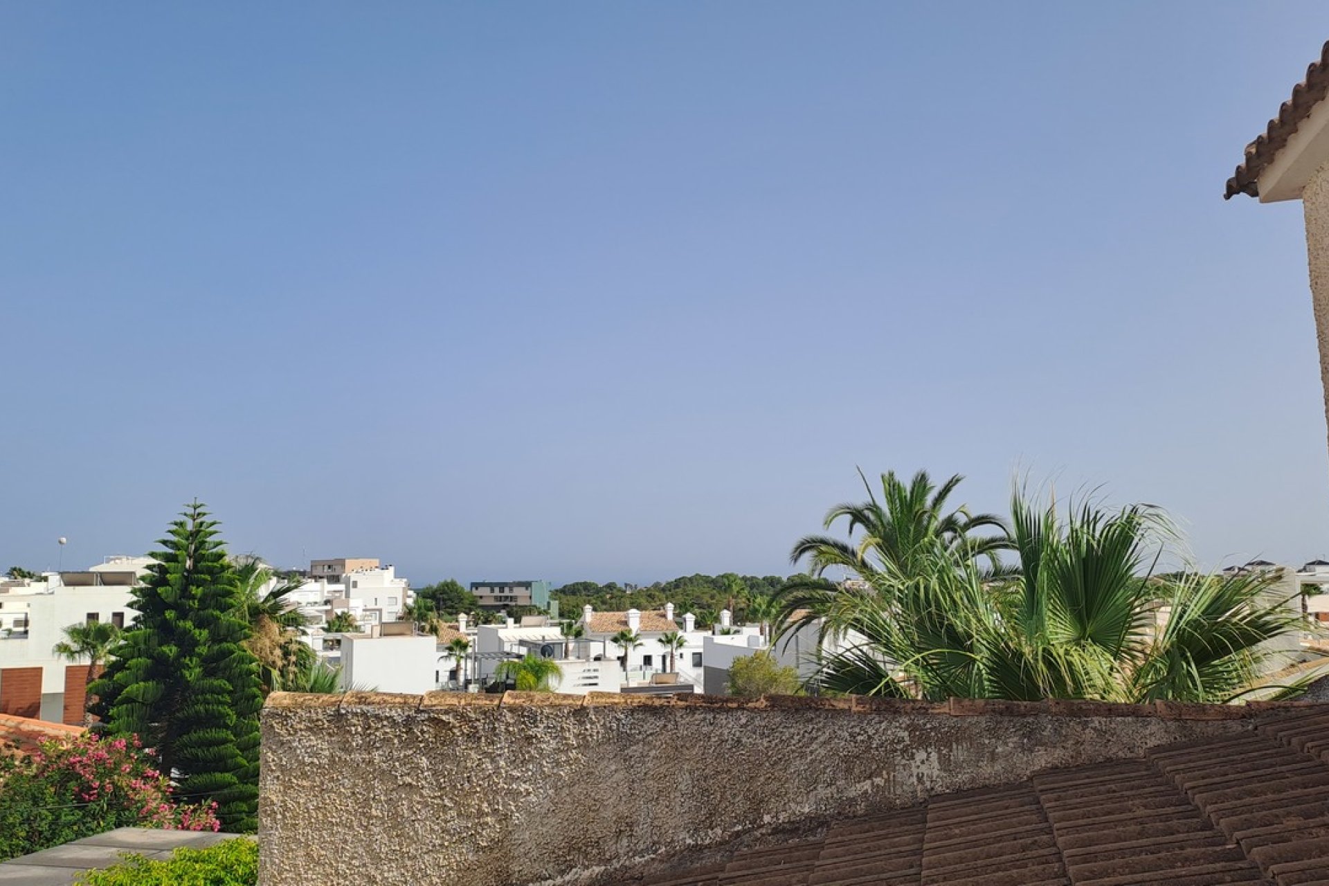 Reventa - Villa -
Villamartín - Villamartin