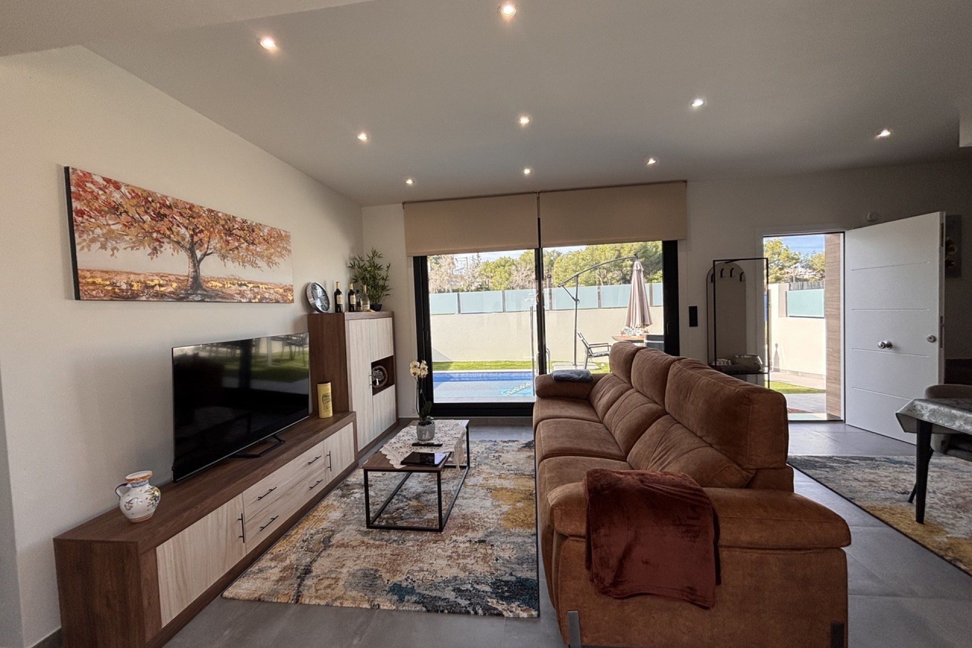 Reventa - Villa -
Villamartín - Villamartin