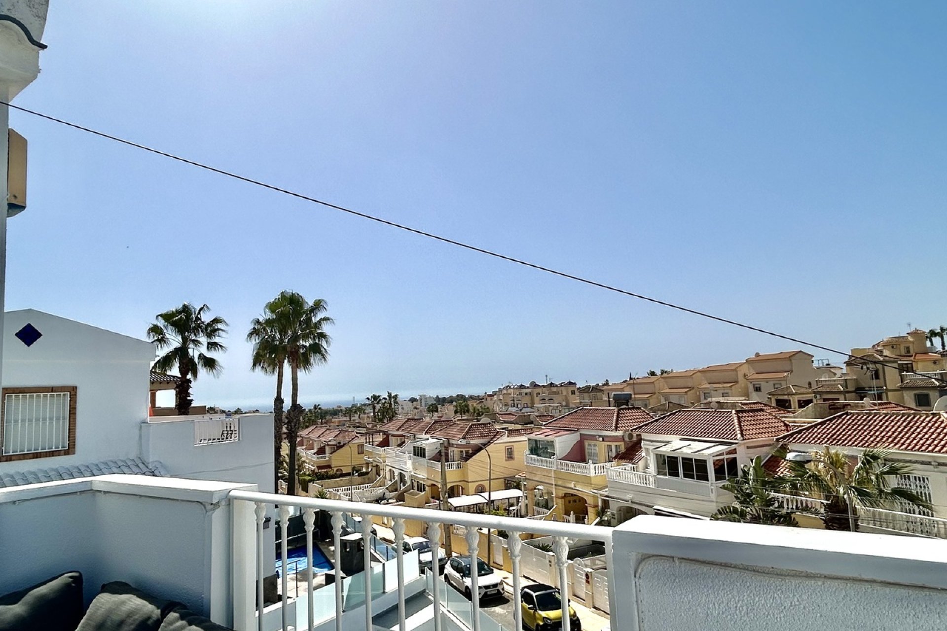 Reventa - Villa -
Villamartín - Villamartin