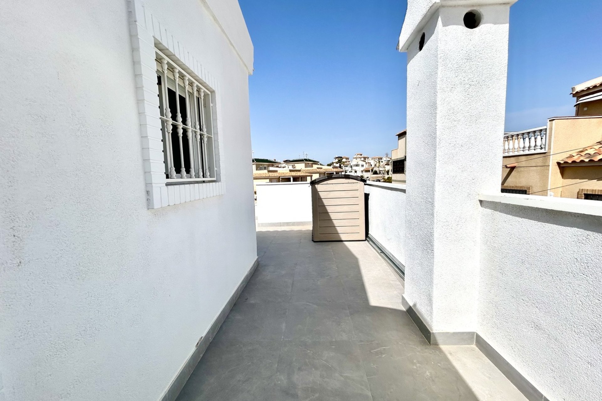 Reventa - Villa -
Villamartín - Villamartin