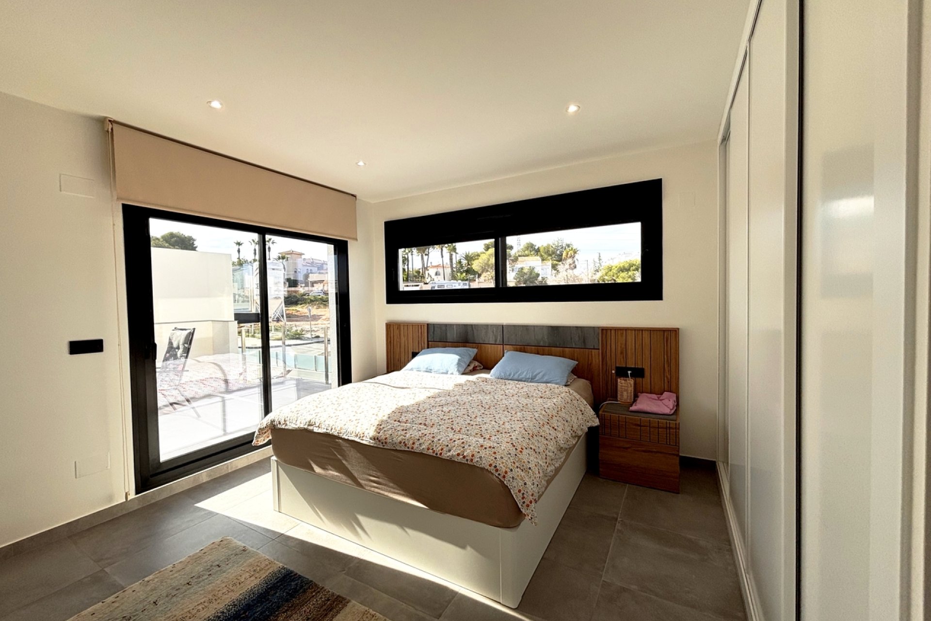 Reventa - Villa -
Villamartín - Villamartin