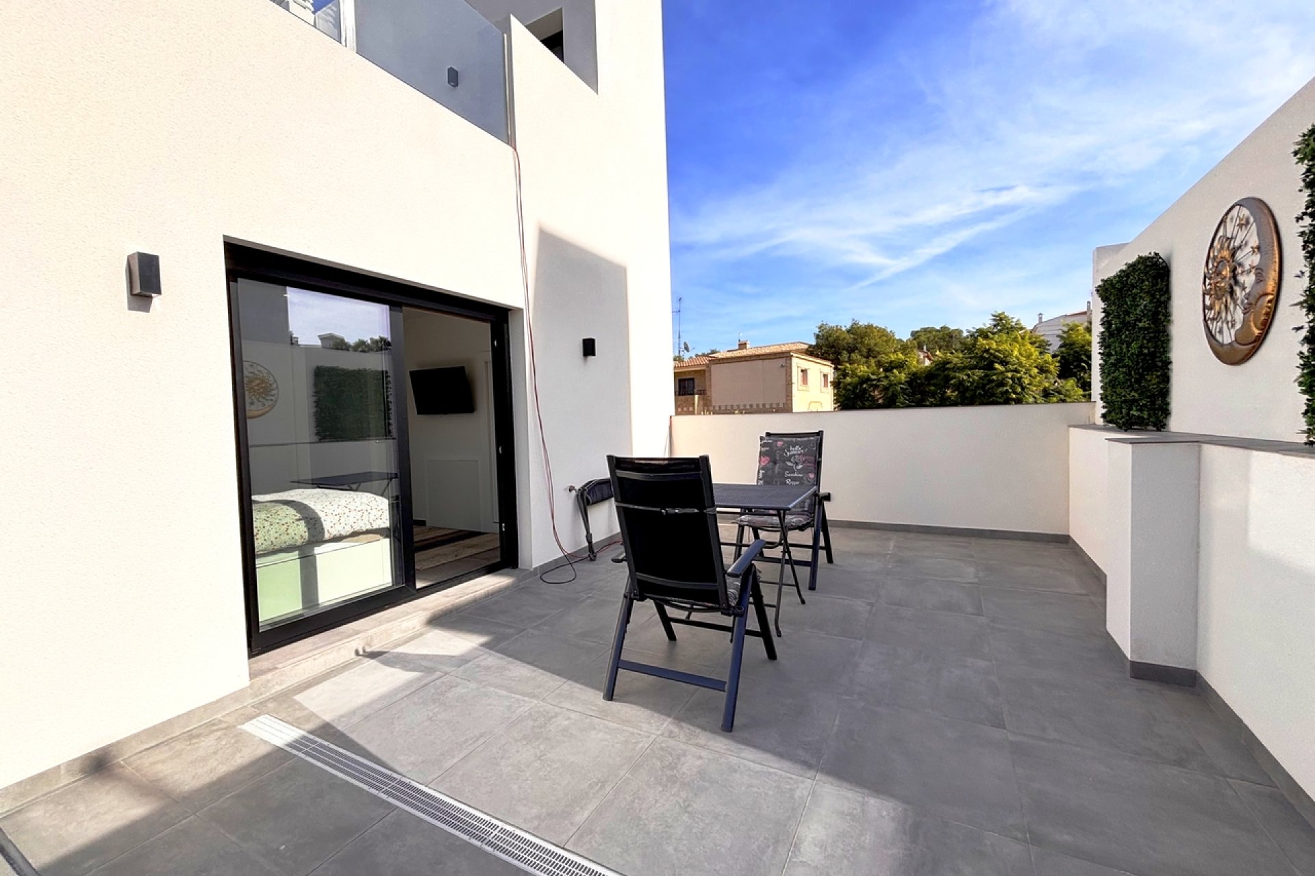 Reventa - Villa -
Villamartín - Villamartin