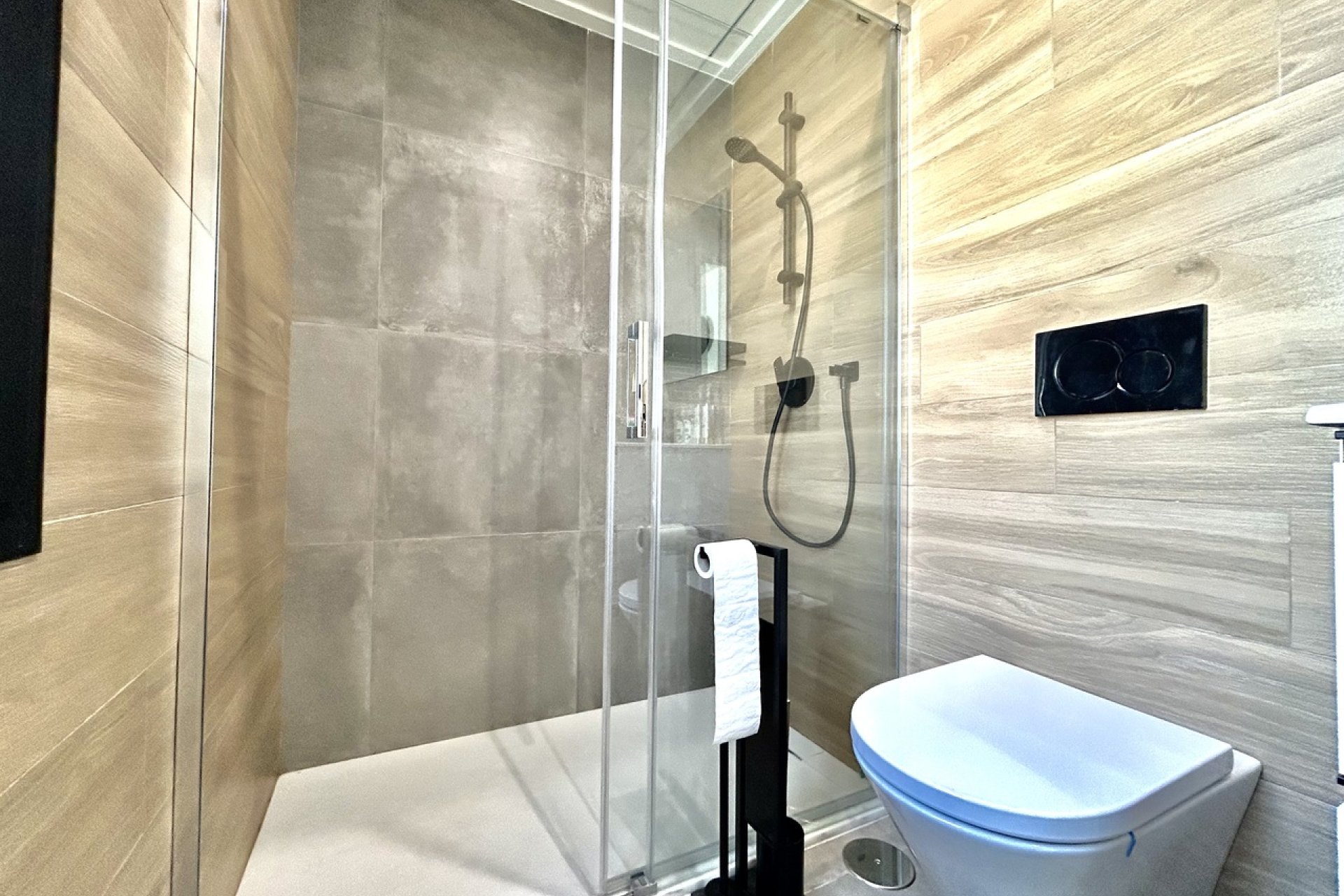 Reventa - Villa -
Villamartín - Villamartin