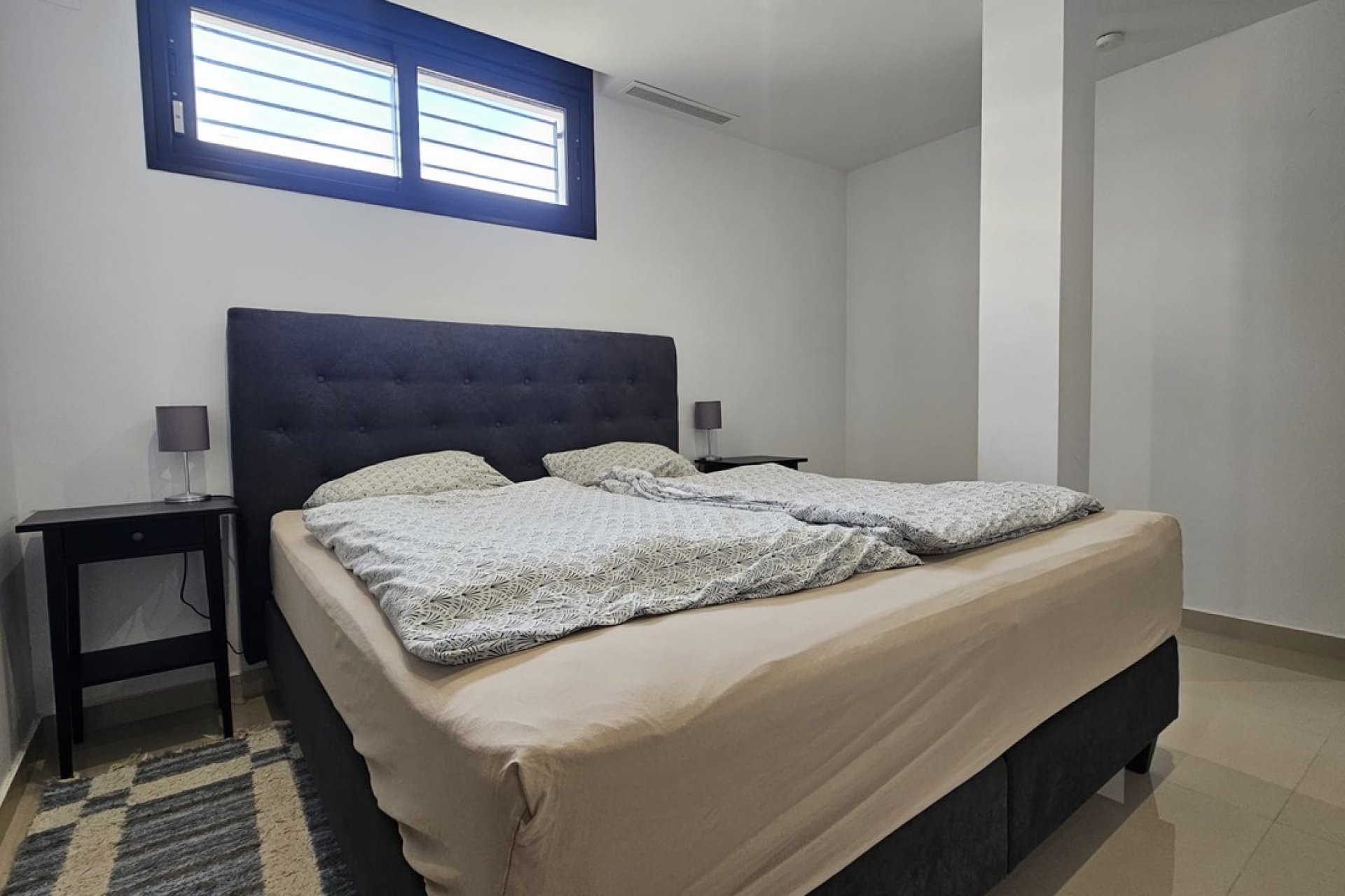 Reventa - Villa -
Villamartín - Villamartin