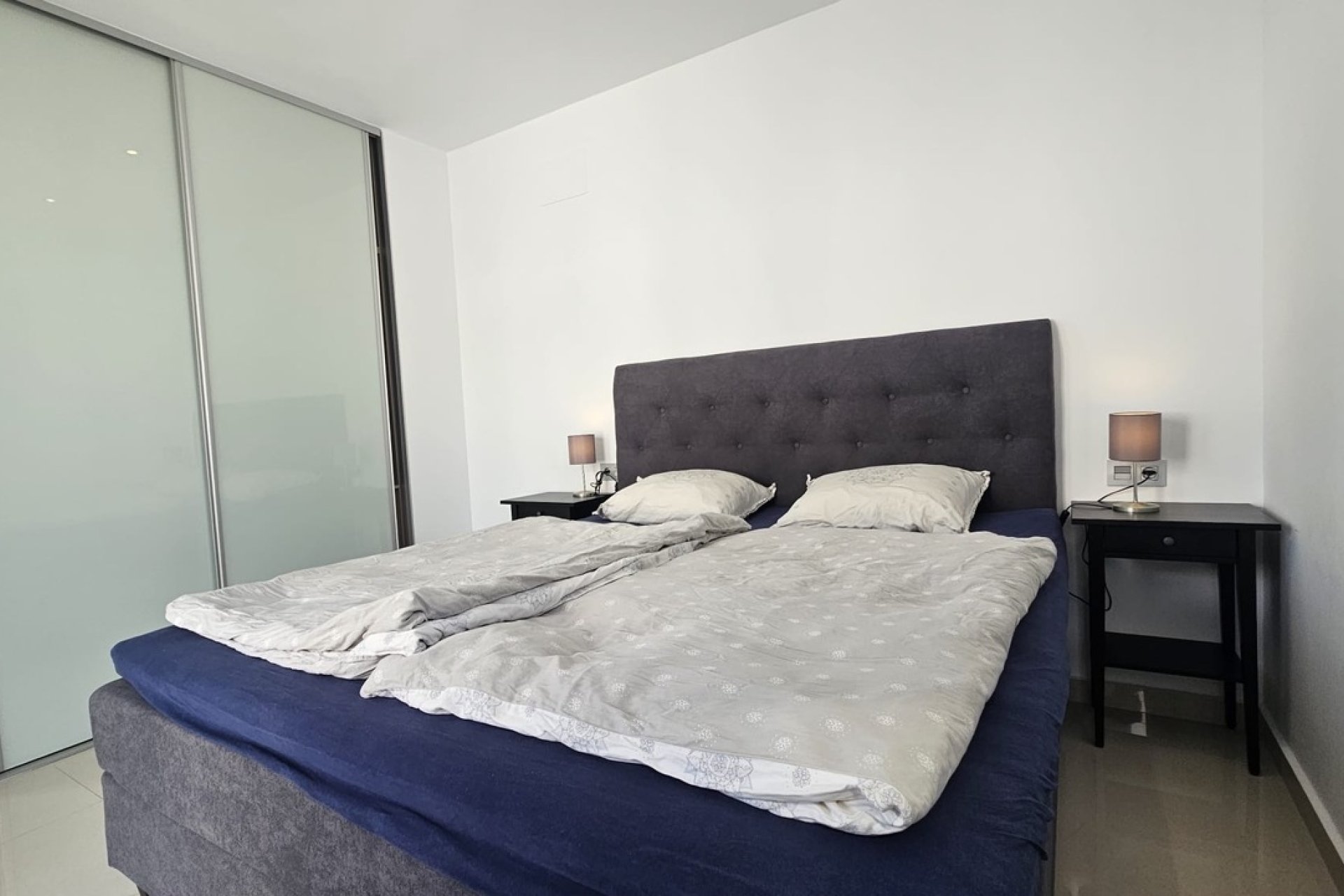 Reventa - Villa -
Villamartín - Villamartin