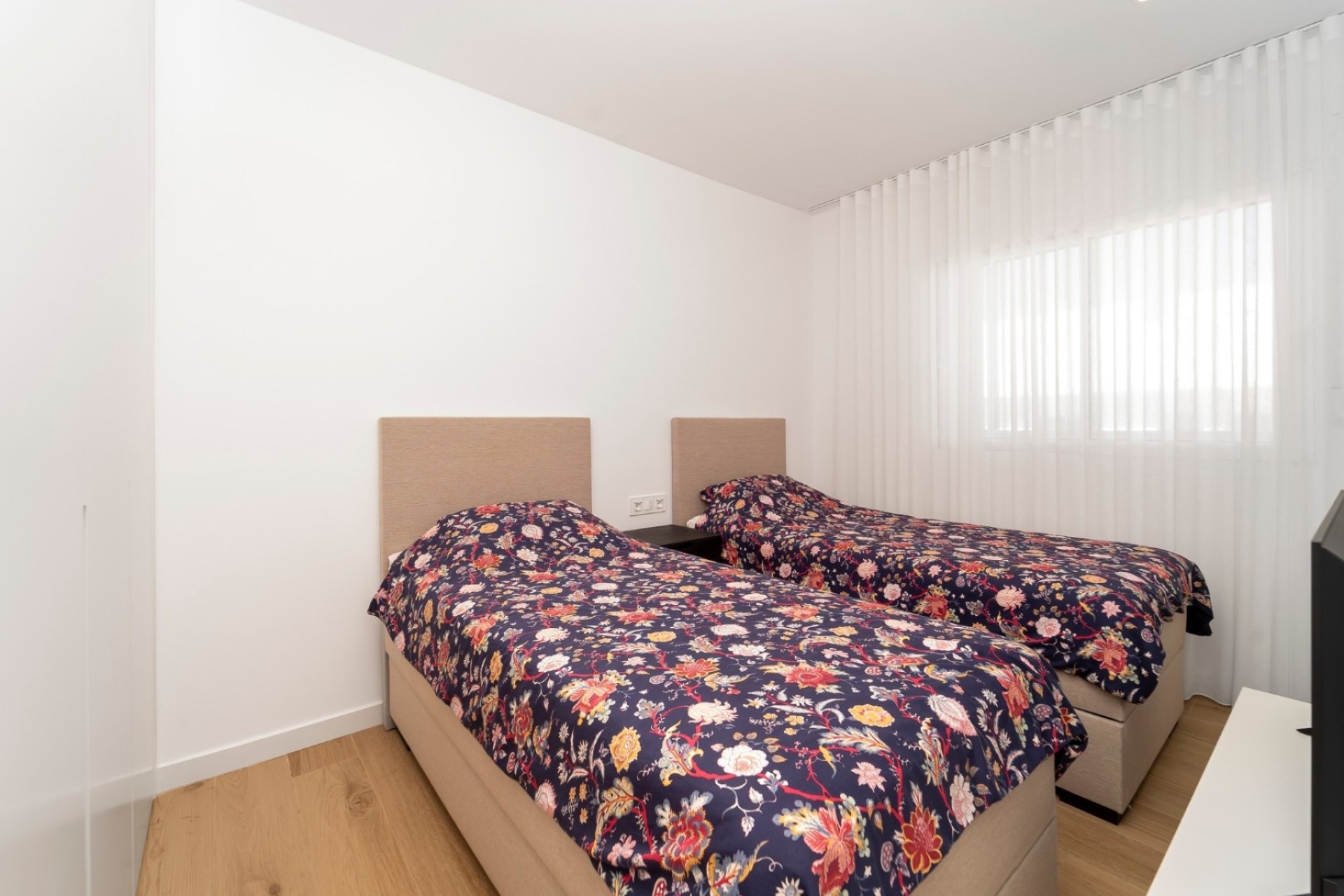 Ruim appartement met 3 slaapkamers en zwembad in het hart van Los Montesinos