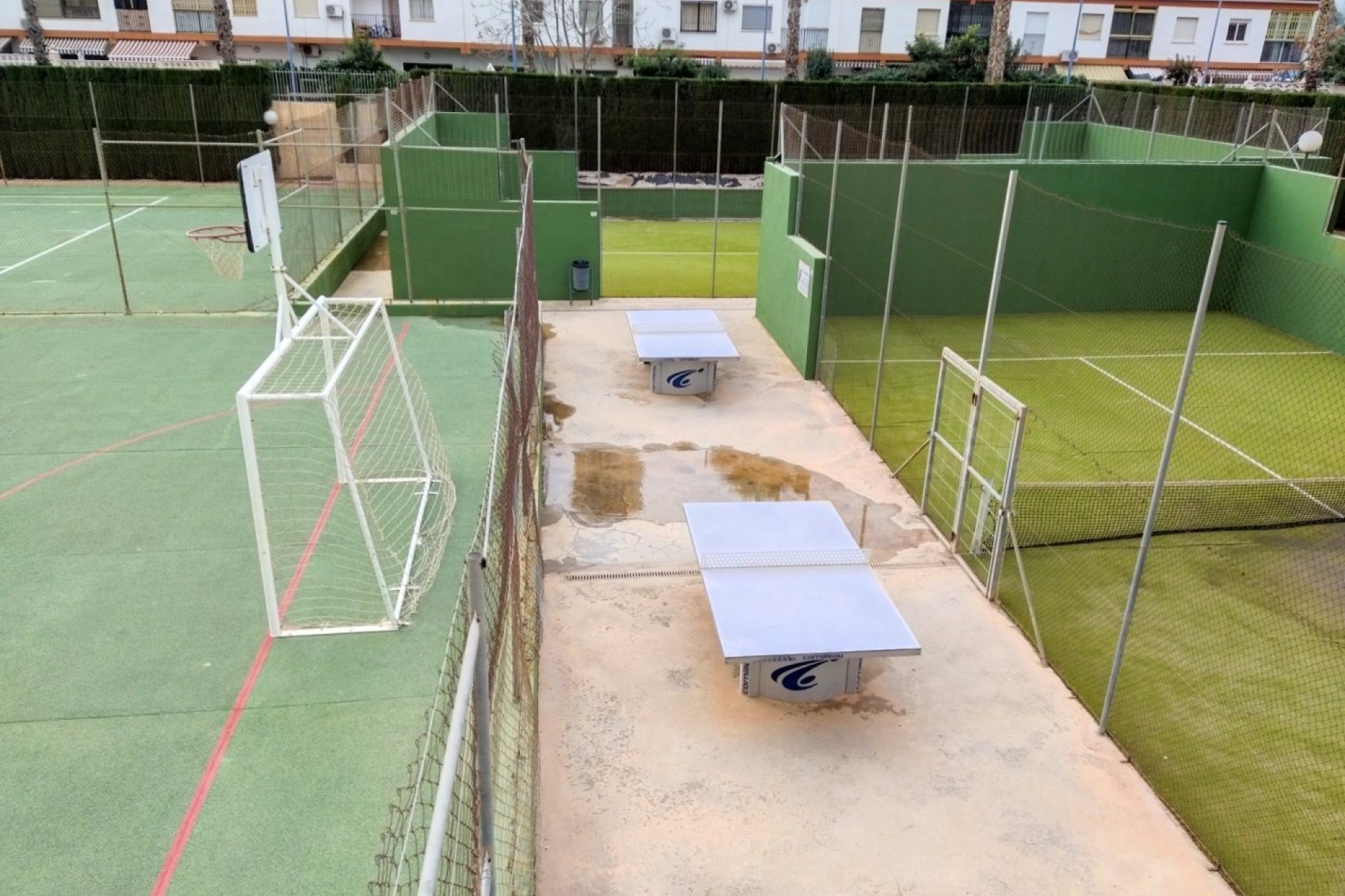 Ruim appartement met zeezicht en luxe voorzieningen in Benidorm, Rincón de Loix