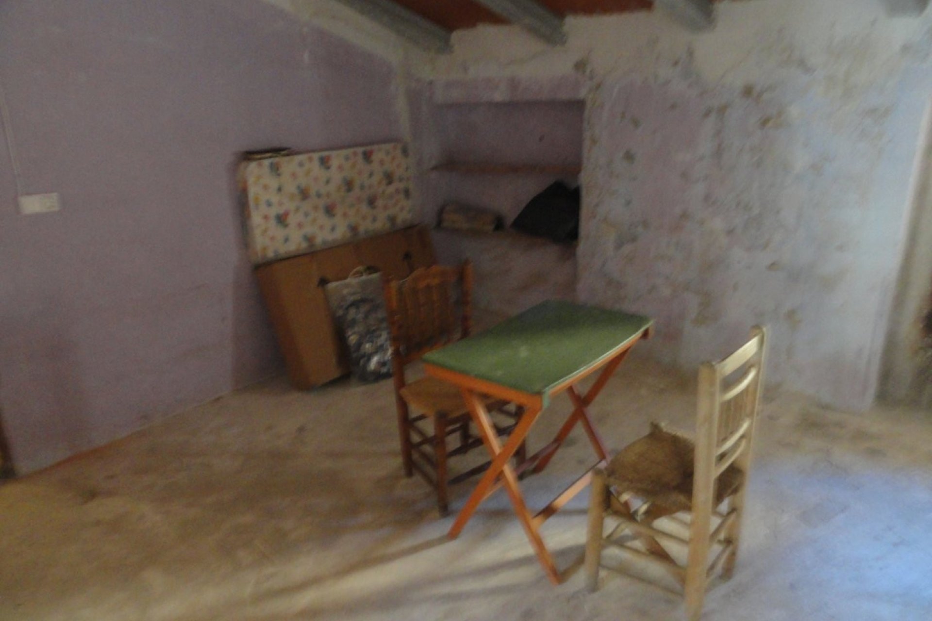 Ruim herenhuis in Bolulla, 6 slaapkamers, 3 badkamers, prachtige natuur