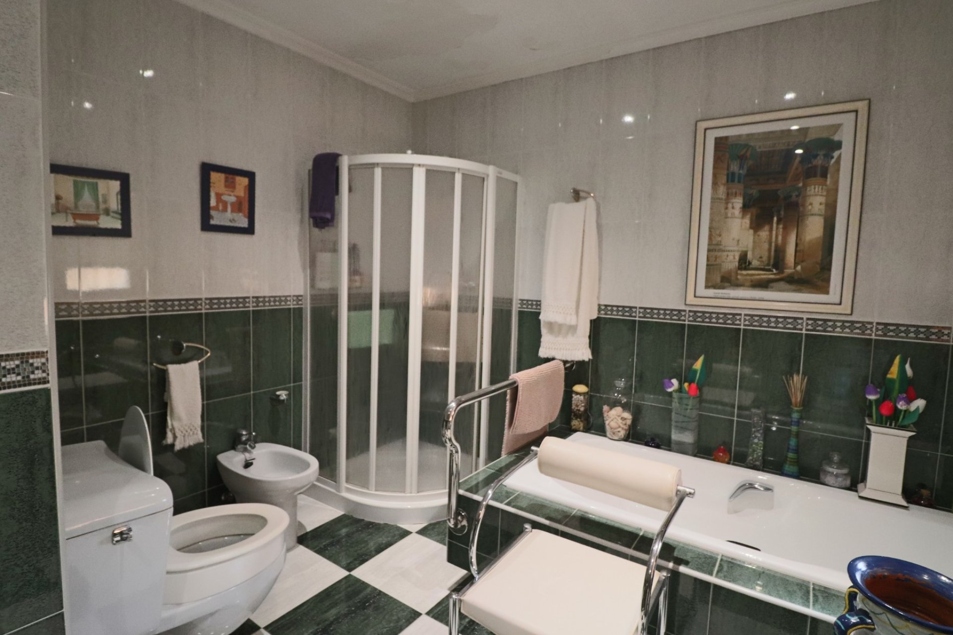 Ruime luxe villa met zeezicht, privézwembad en grote tuin in La Nucía