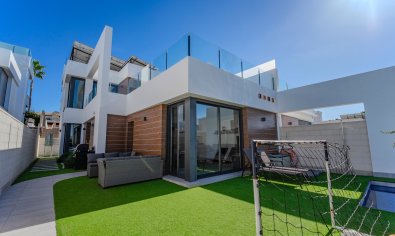 Semi-detached house - Resale - Benijófar -
                Benijofar