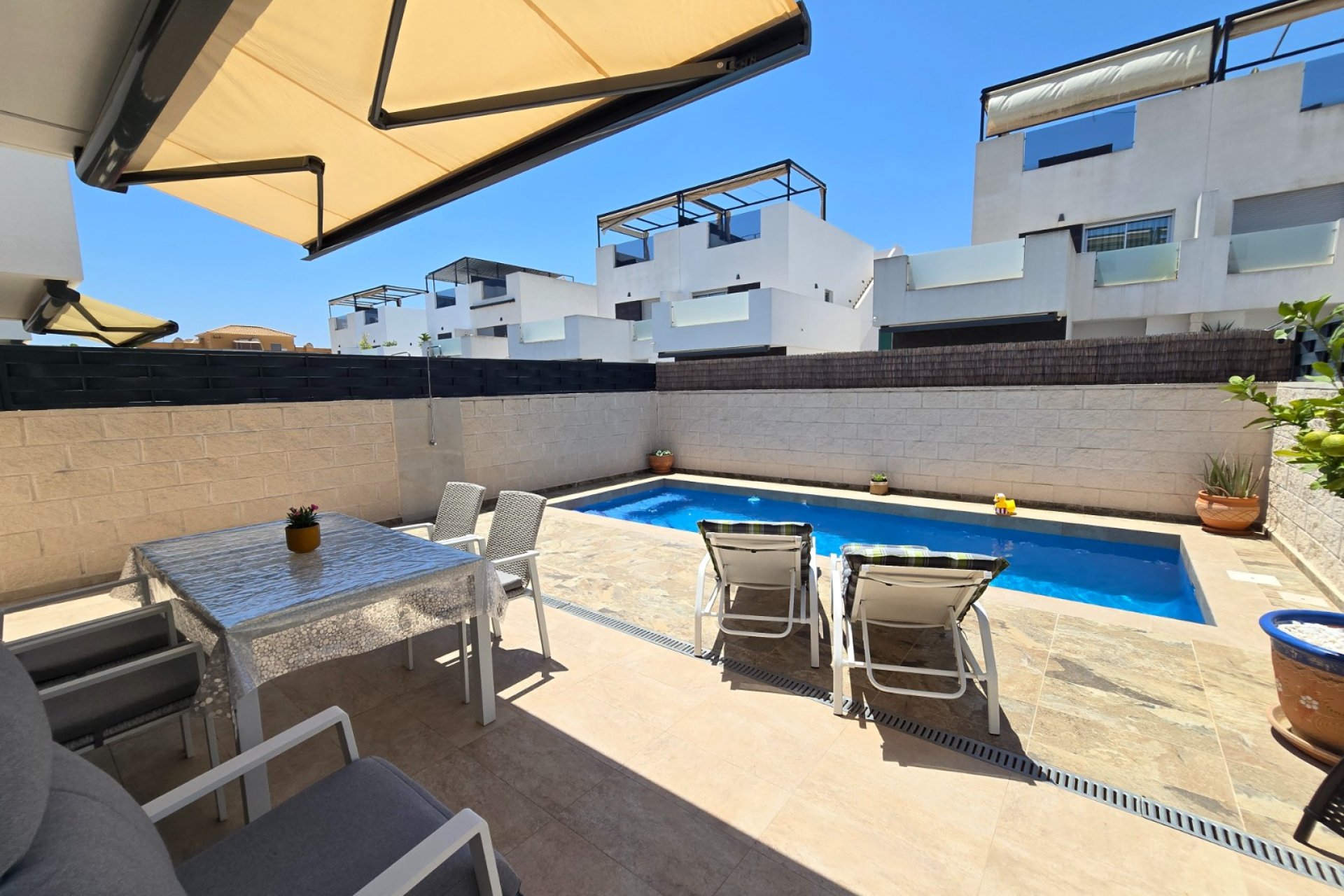 Semi-detached villa in Ciudad Quesada with private pool and sun deck