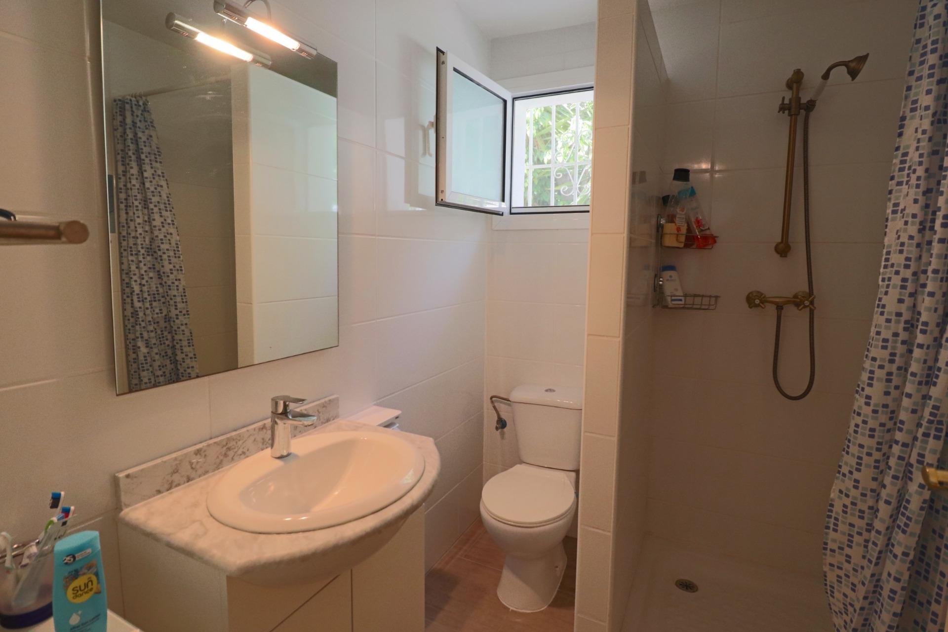 ﻿Single-story villa with a private pool and double garage in La Nucía, near Benidorm