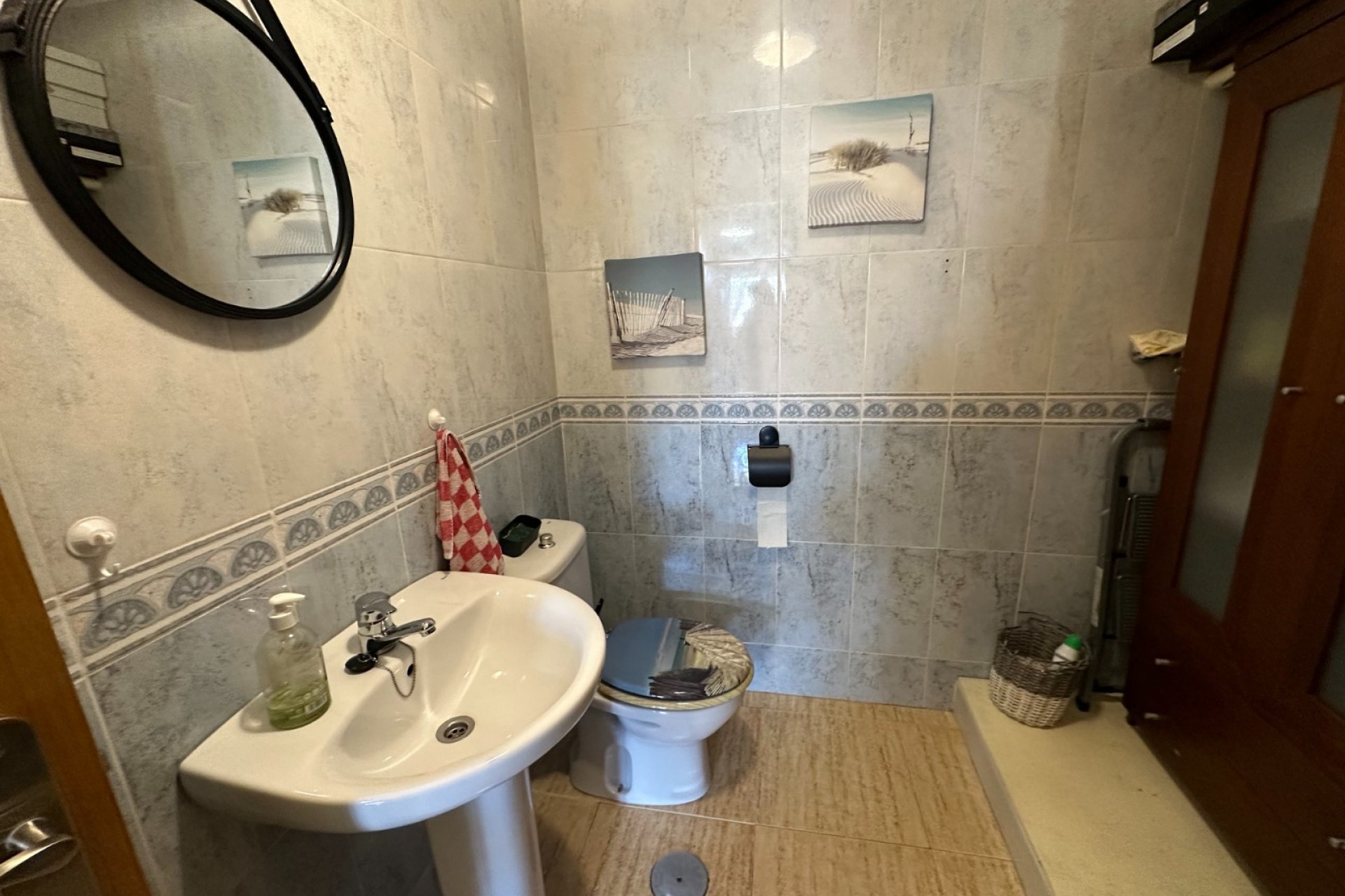 Spacious 3-bedroom townhouse in Bigastro with a garage and panoramic views