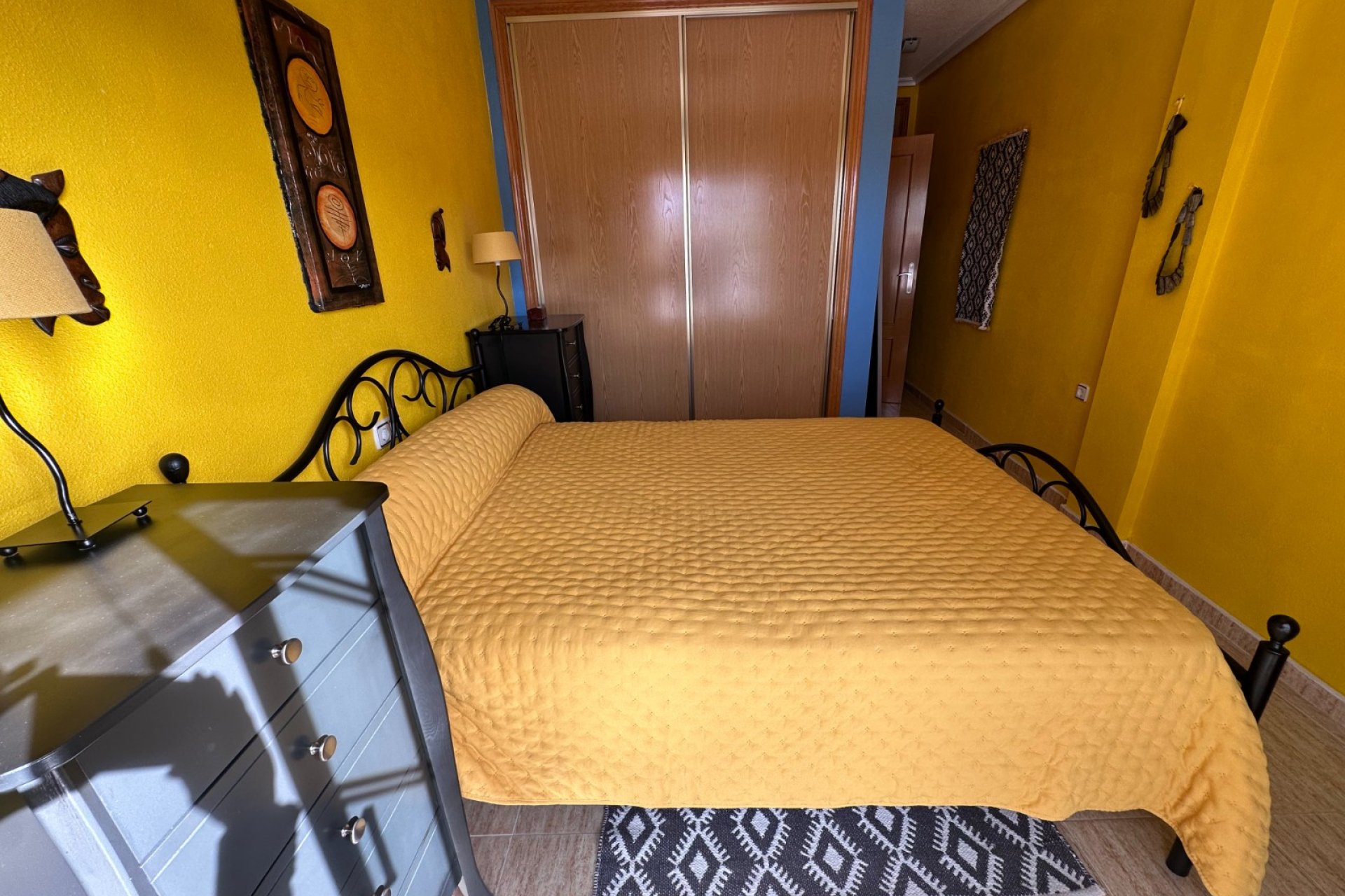 Spacious 3-bedroom townhouse in Bigastro with a garage and panoramic views