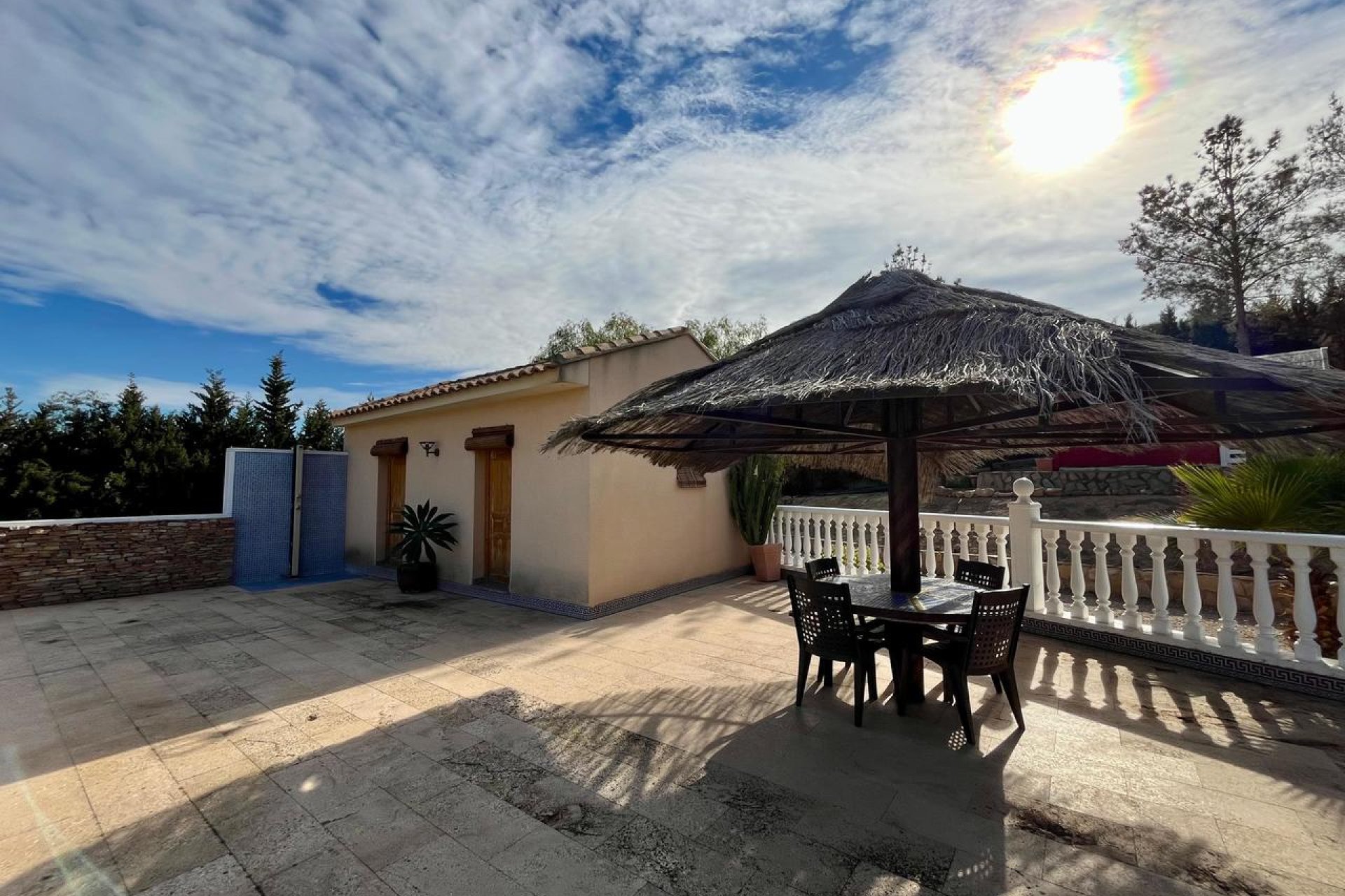 ﻿Spacious 4-bed finca with private pool and mountain views in El Esparragal