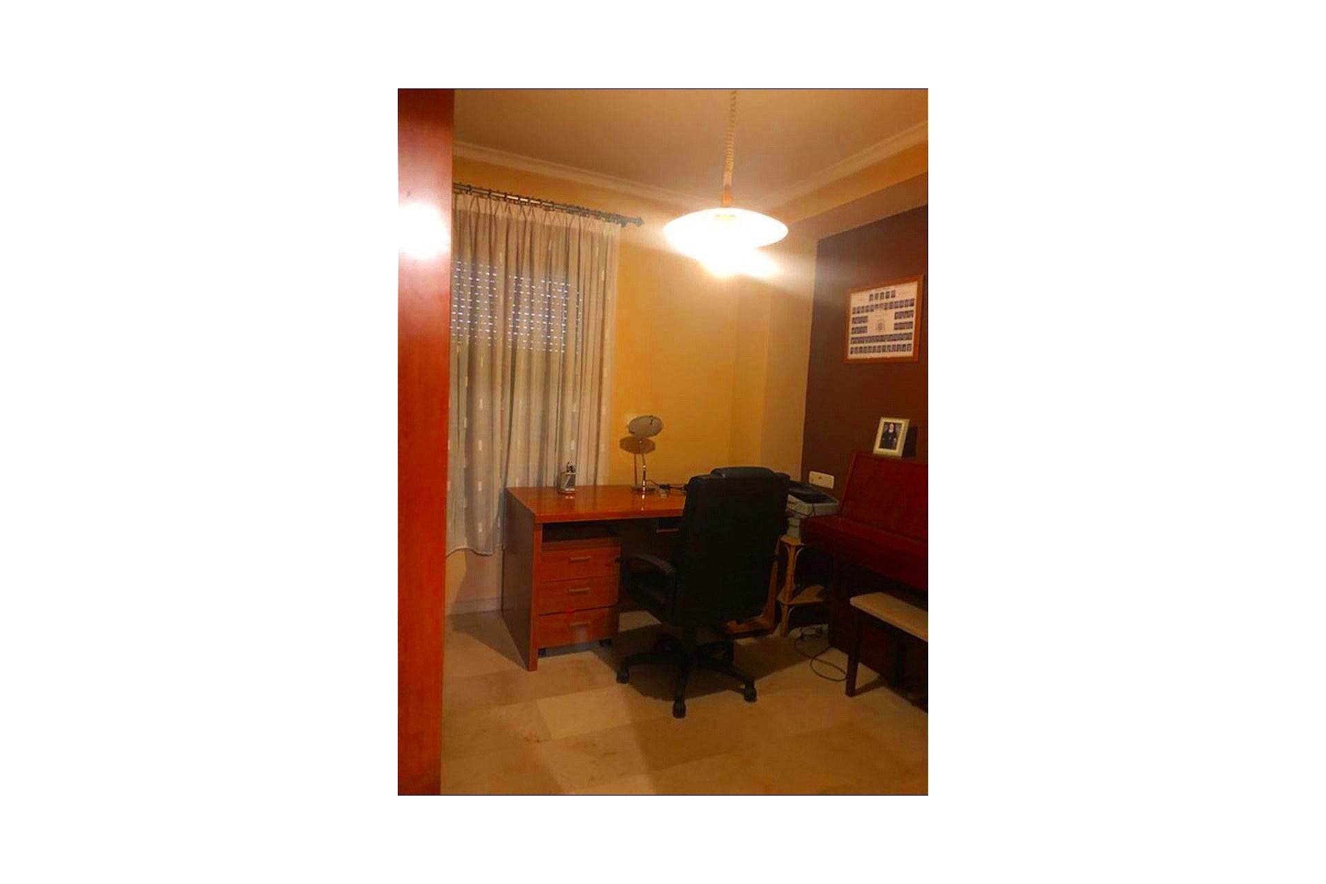 Spacious 4-bedroom townhouse in La Nucia with a terrace and double garage