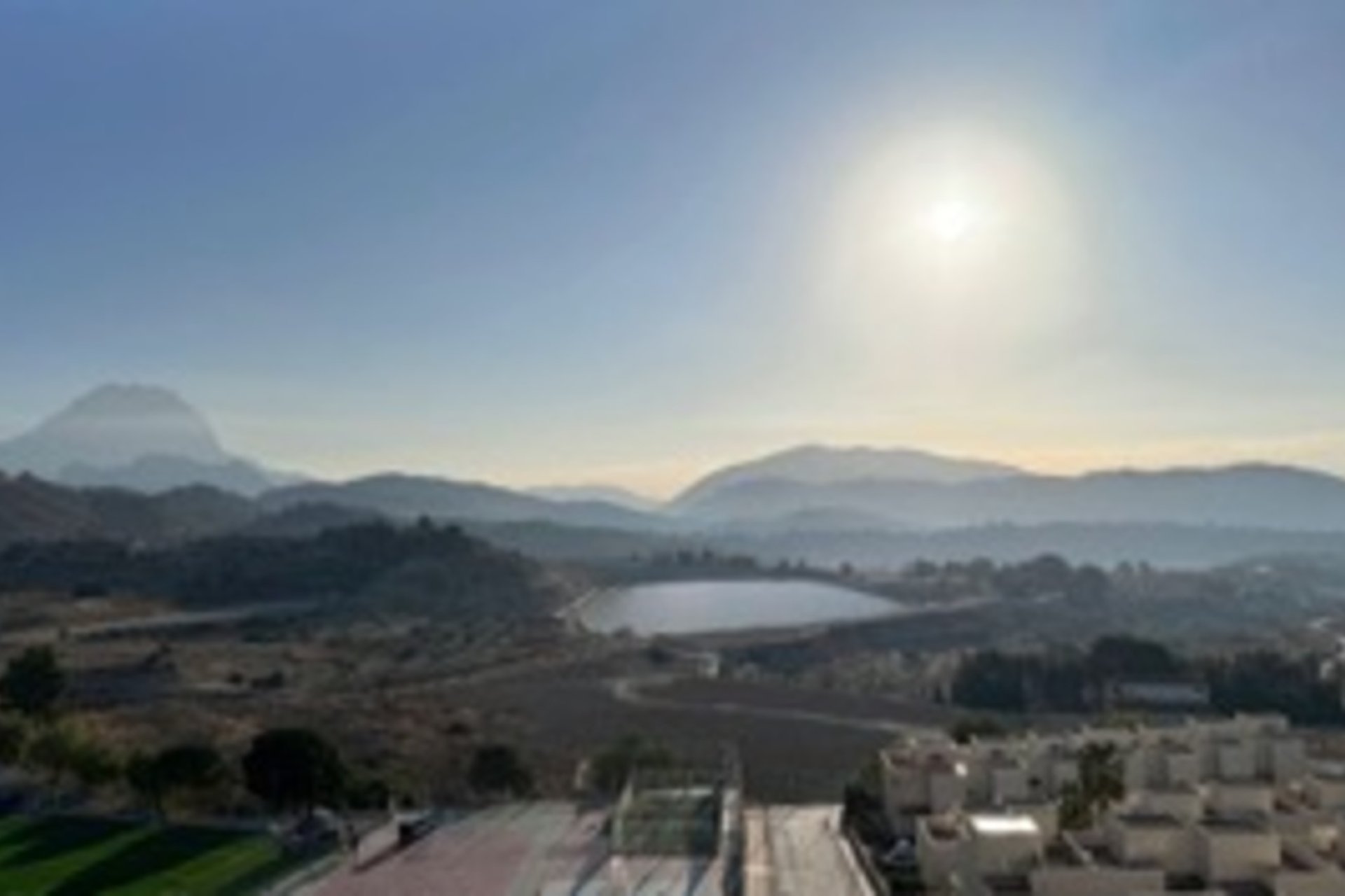 Spacious new-build penthouse in Relleu with 3 bedrooms, swimming pool, and garage