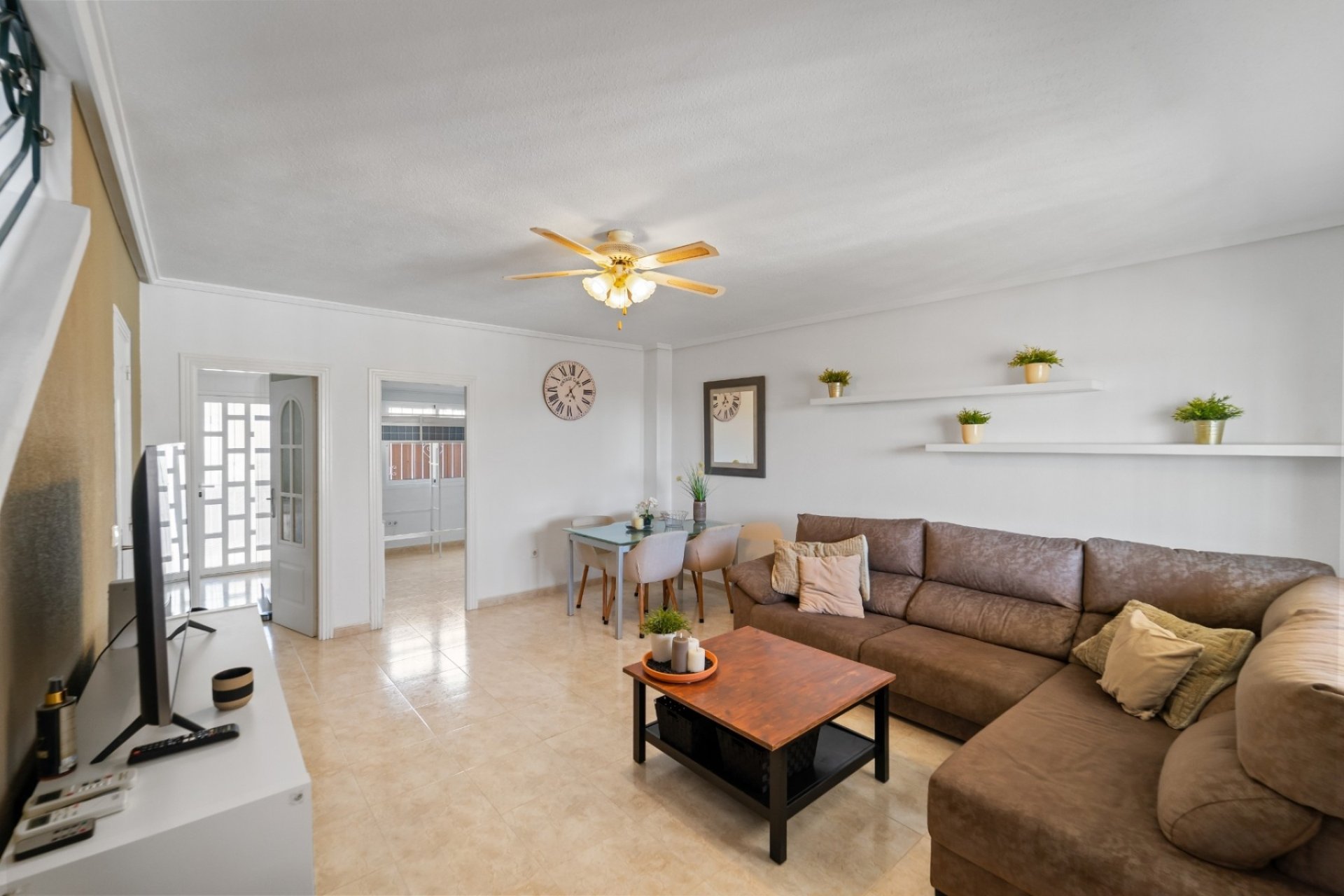 Spacious, south-facing 3-bedroom townhouse with a pool in Ciudad Quesada