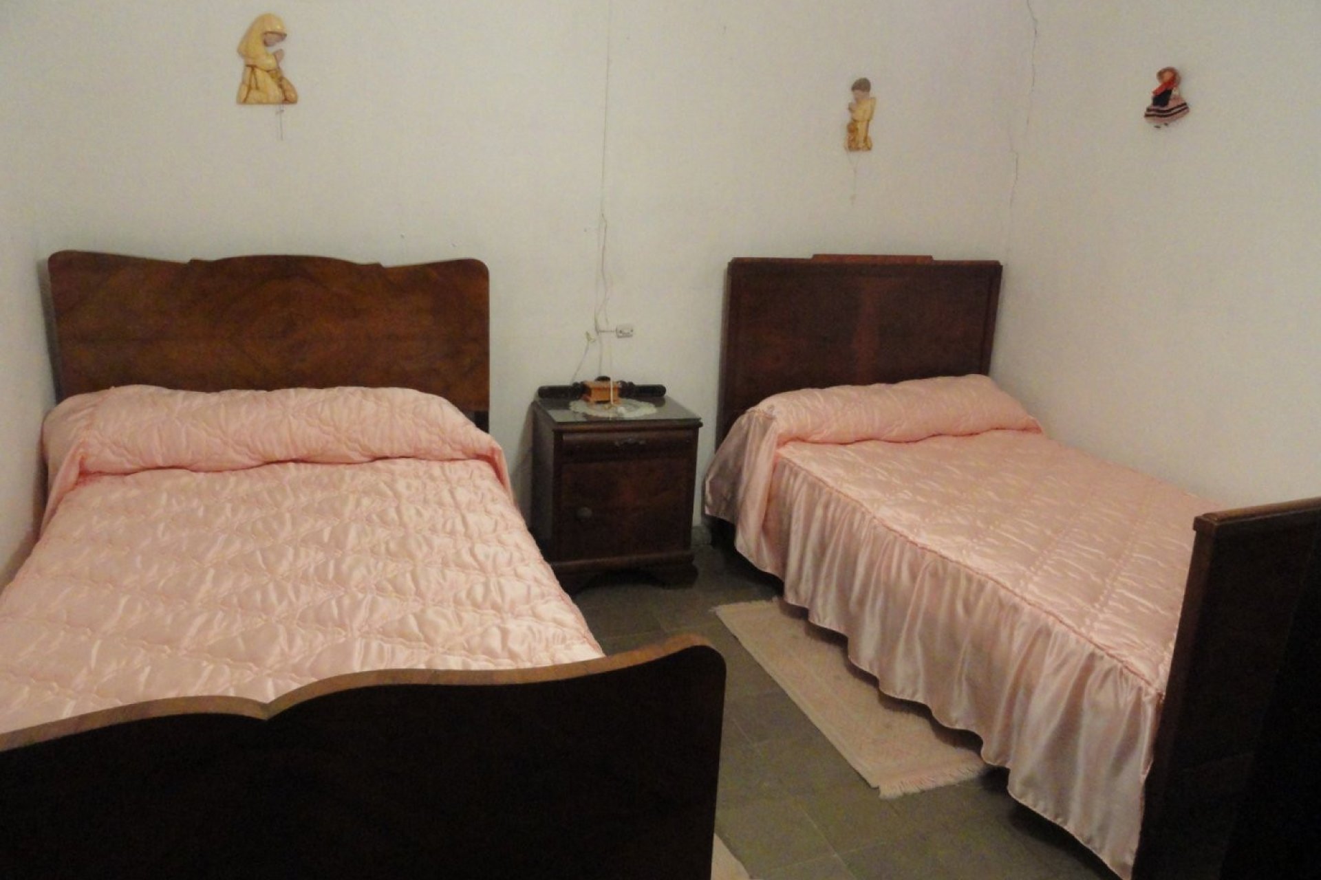 Spacious townhouse in Bolulla, 6 bedrooms, 3 bathrooms, beautiful nature