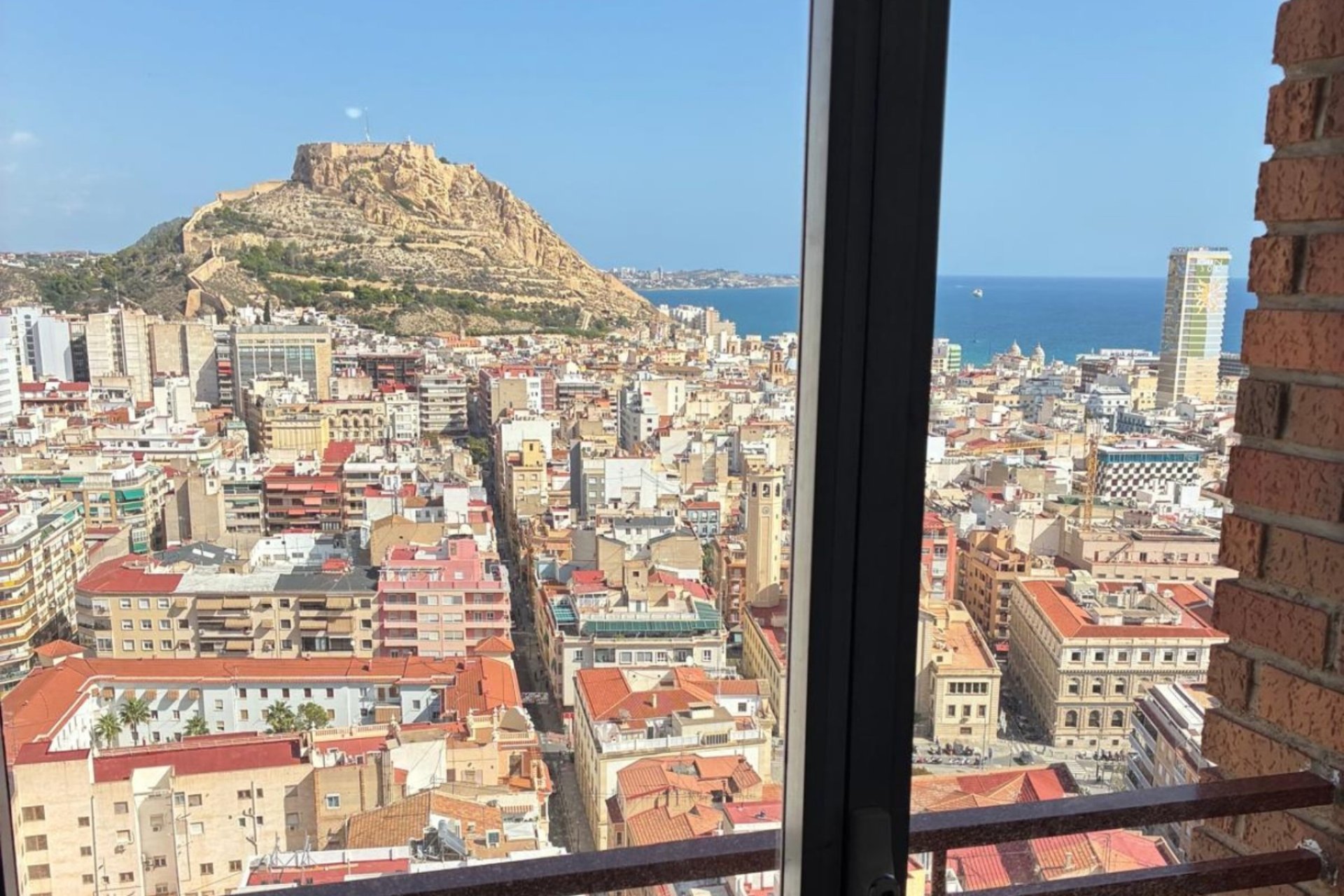 Studio for sale in Alicante center – Costa Blanca