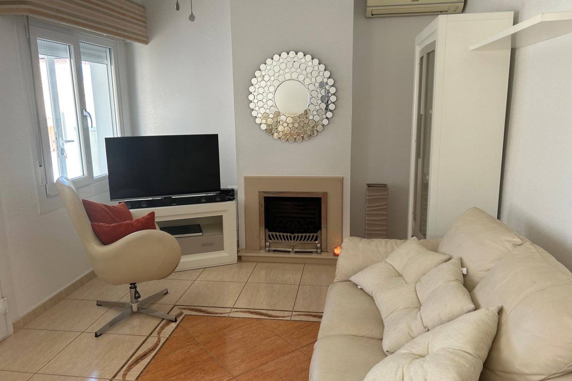 ﻿Stylish 2-bedroom Sabina villa with a private pool in Ciudad Quesada