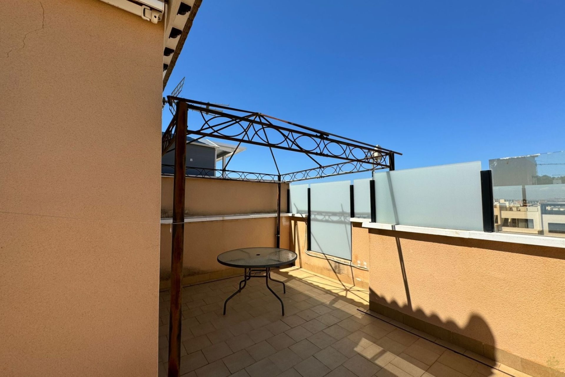 Te koop 3-Slaapkamer rijtjeswoning in Sol Golf, Orihuela Costa