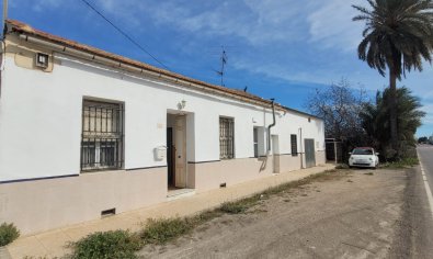 Townhouse - Resale - Almoradí -
                Almoradí