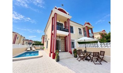Townhouse - Resale - Dehesa De Campoamor -
                Dehesa De Campoamor