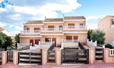 Townhouse - Resale - Los Altos - Los Altos