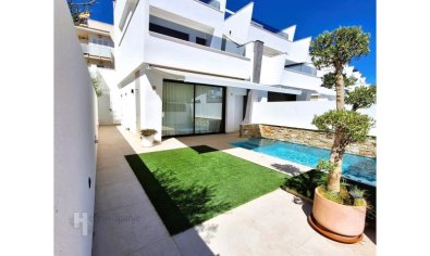 Townhouse - Resale - San Javier -
                Santiago De La Ribera