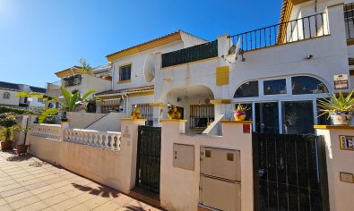 Townhouse - Resale - Torrevieja -
                Laderas Del Sol