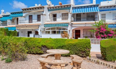 Townhouse - Resale - Torrevieja -
                Lago Jardin