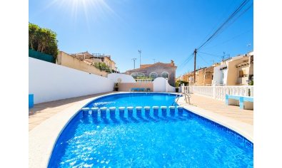 Townhouse - Resale - Torrevieja -
                Los Balcones