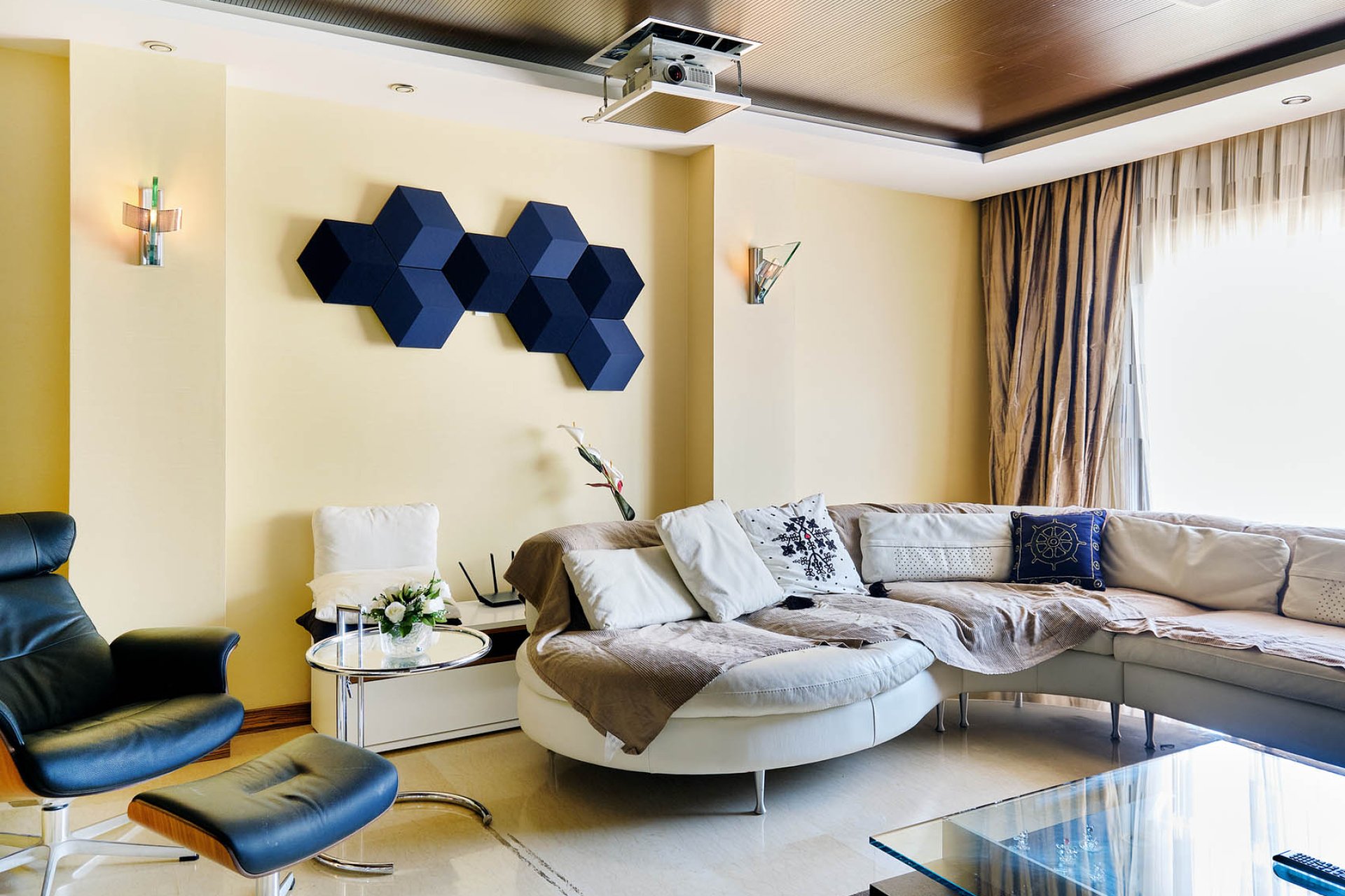 Uniek 4-slaapkamer appartement met zeezicht, dakterras en lift in Torrevieja