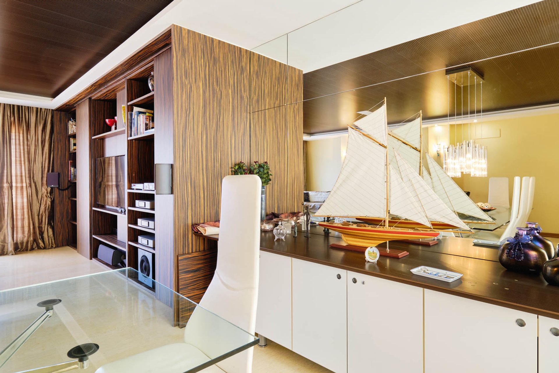 Uniek 4-slaapkamer appartement met zeezicht, dakterras en lift in Torrevieja