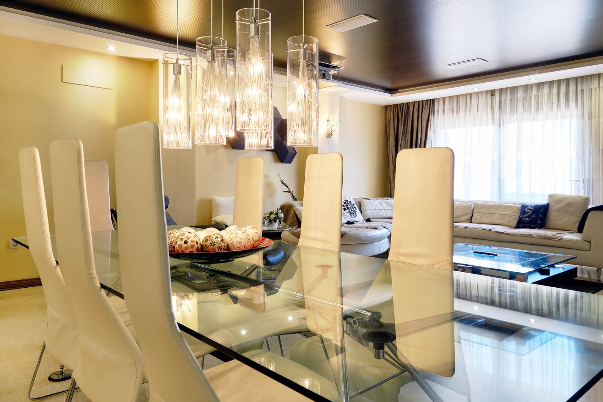 Uniek 4-slaapkamer appartement met zeezicht, dakterras en lift in Torrevieja