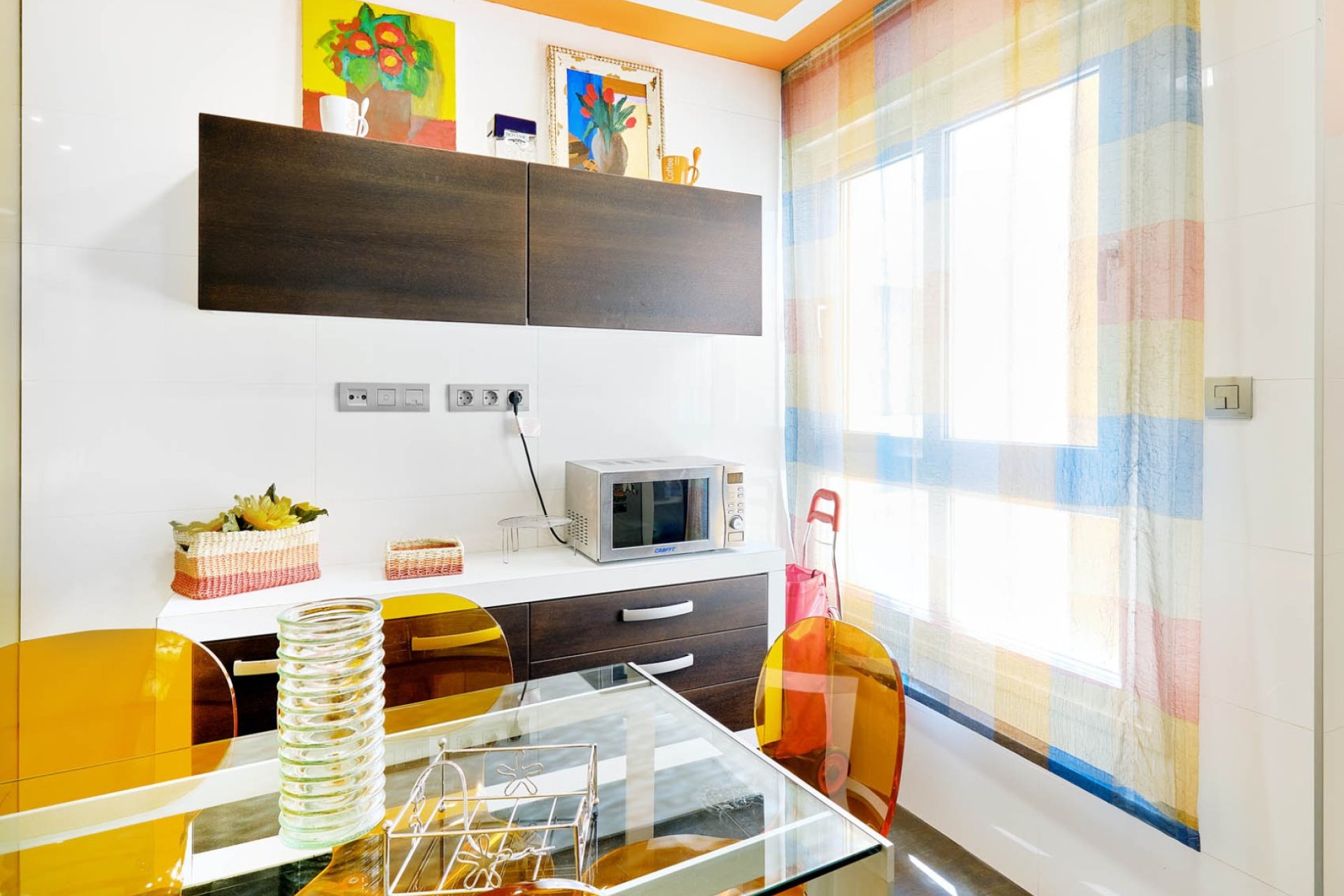 Uniek 4-slaapkamer appartement met zeezicht, dakterras en lift in Torrevieja