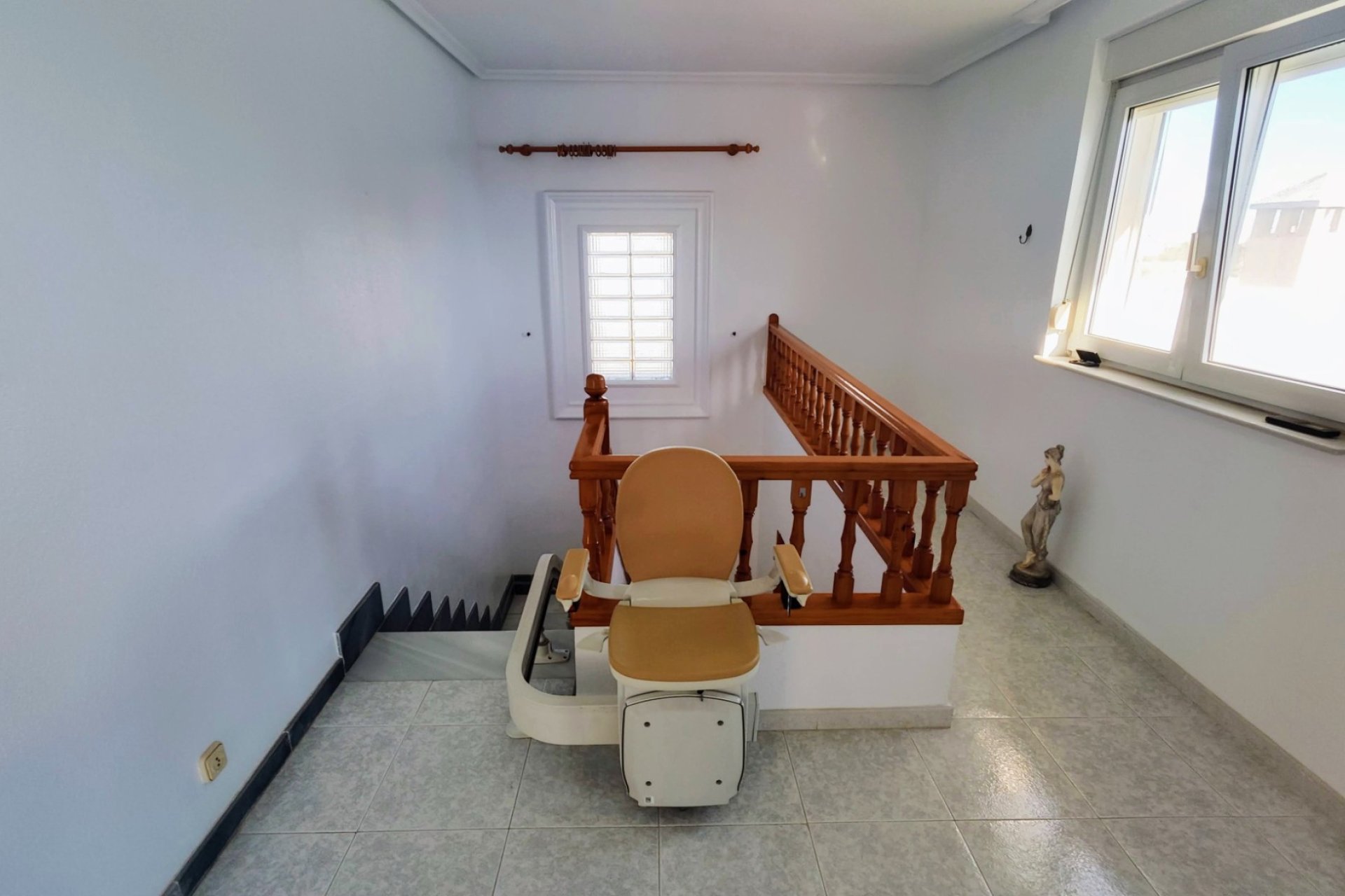 Unieke finca met 5 slaapkamers, privézwembad en uitzicht op bergen in San Miguel de Salinas