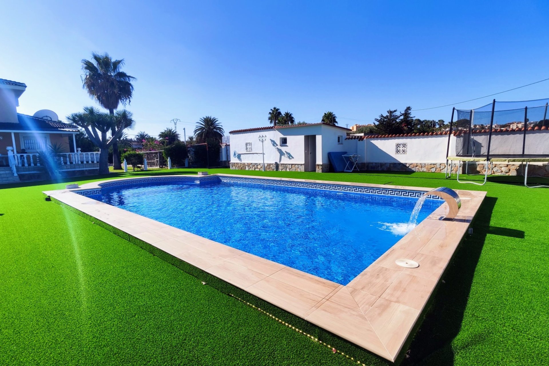 ﻿Unique 5-bedroom finca with a private pool and mountain views in San Miguel de Salinas