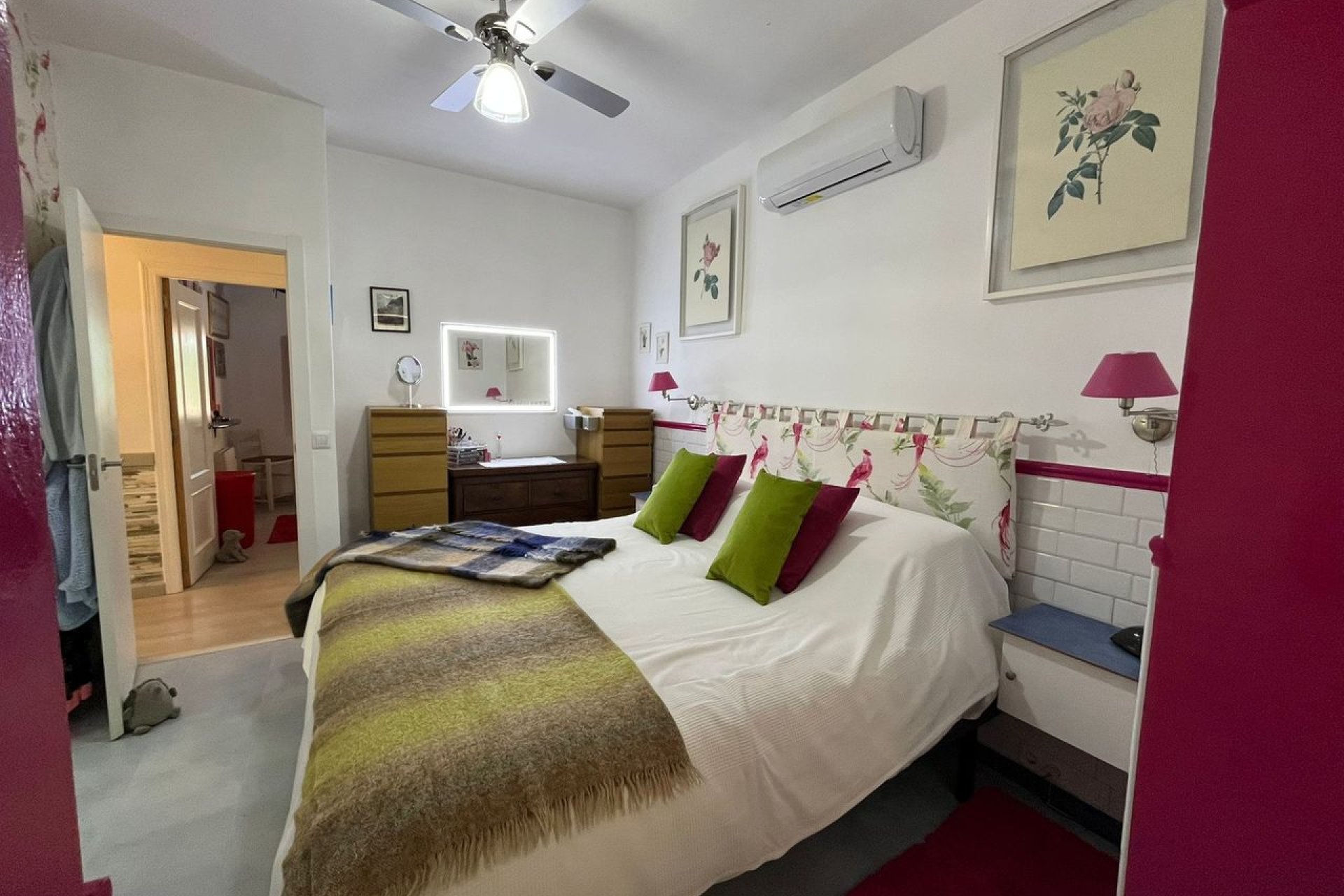 Unique country house in Torre-Pacheco with a pool, 6 bedrooms, and views of the golf course