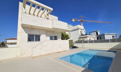 Villa - Bestaande bouw - Orihuela Costa - La Zenia