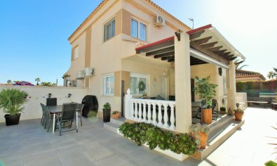 Villa - Bestaande bouw - Orihuela Costa - Playa Flamenca