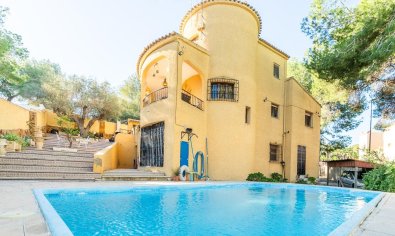 Villa - Bestaande bouw - Orihuela Costa - Villamartín